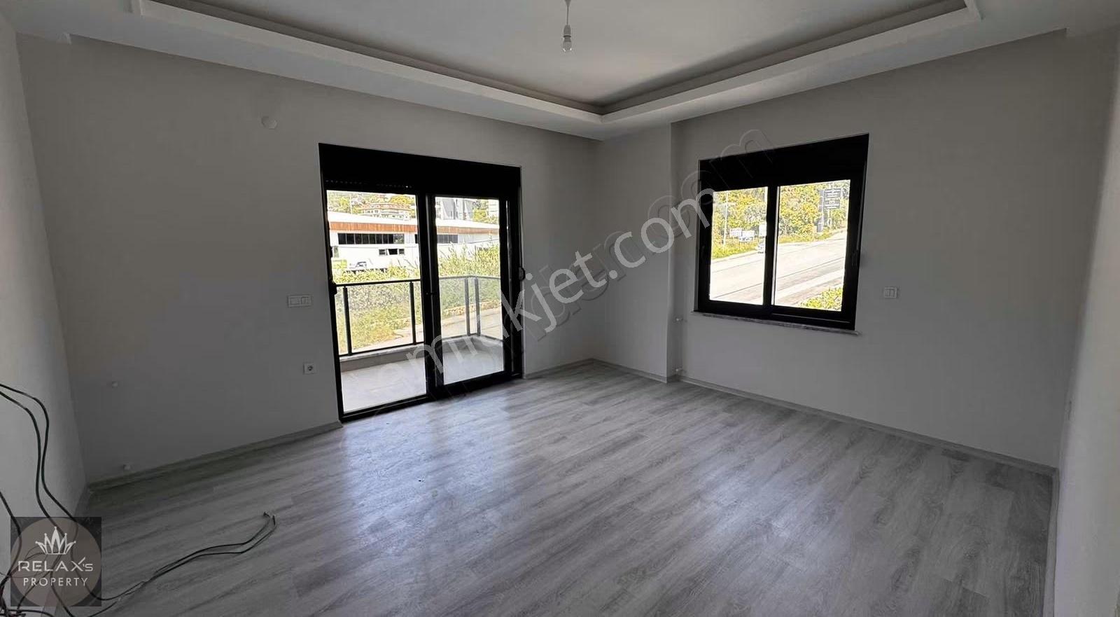 Alanya Oba Stadyum Yolunda Ayrı Mutfak 2+1 Satılık Daire! - Görsel 10