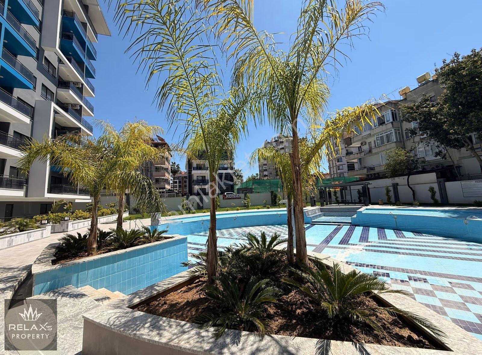 Şehir Merkezinde Lüx Konsept Kapalı Otoparklı 1+1 Satılık Daire - Görsel 17