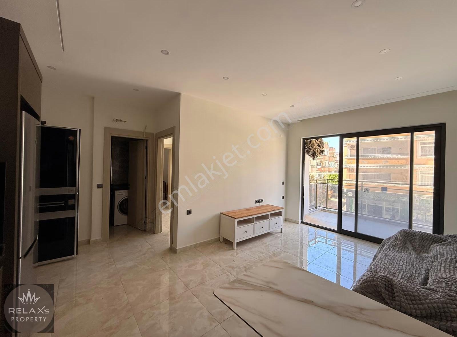 Şehir Merkezinde Lüx Konsept Kapalı Otoparklı 1+1 Satılık Daire - Görsel 24