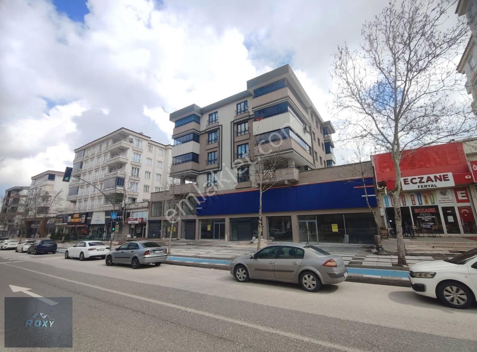 Roxy Group'tan An Cadde Üzeri Kiralık Ticari Dükkan!!! - Görsel 3