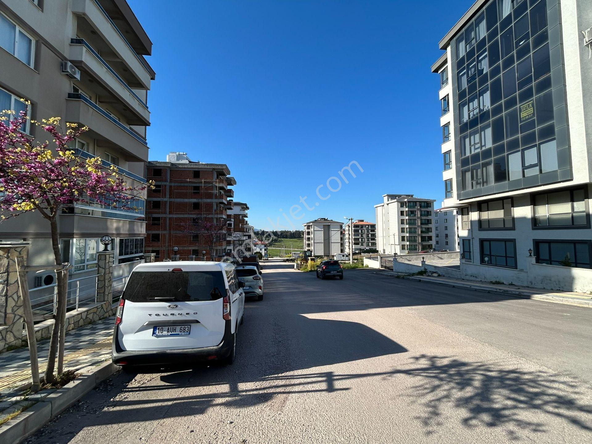 Bandırma Paşakentte Corner Suıtte 1+1 Kiralık Yeni Daire - Görsel 29