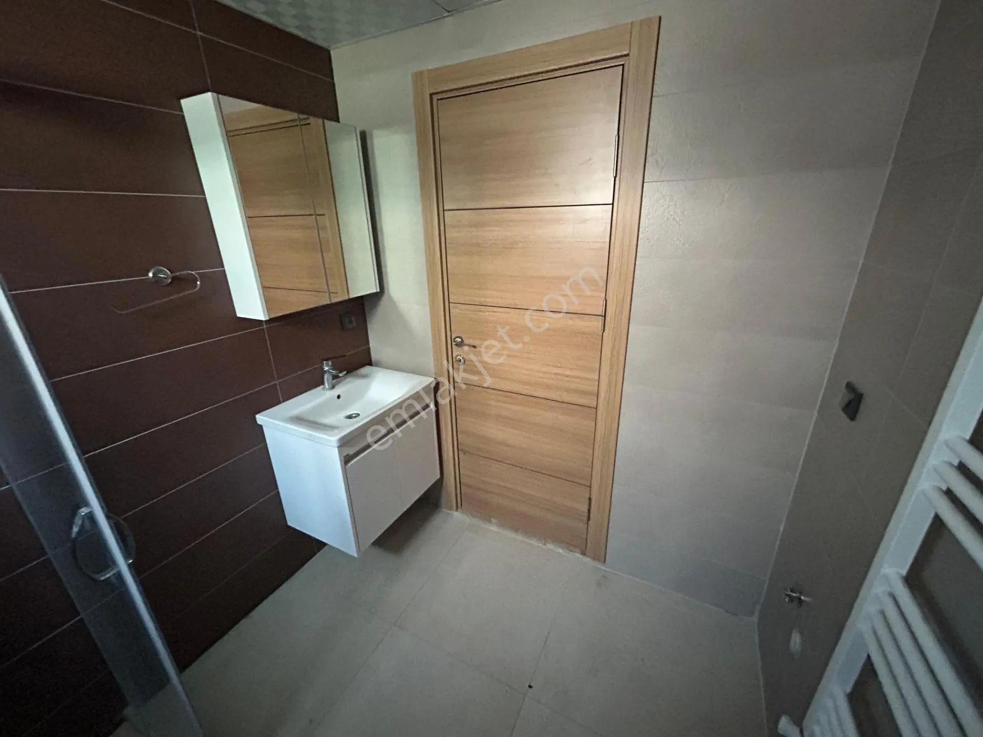 Bandırma Paşakentte Corner Suıtte 1+1 Kiralık Yeni Daire - Görsel 15