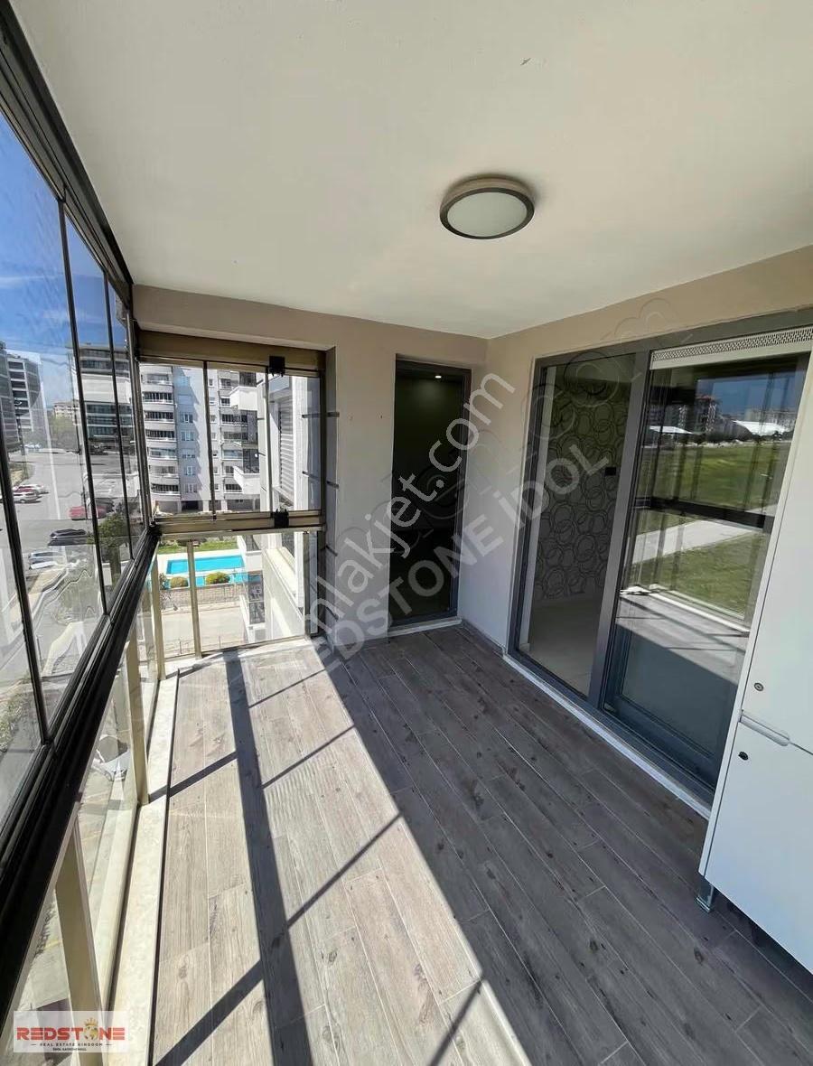 Şemikler Extra Life Sitesinde 170m² 3+1 Lüx Arakat Kiralık Daire - Görsel 22