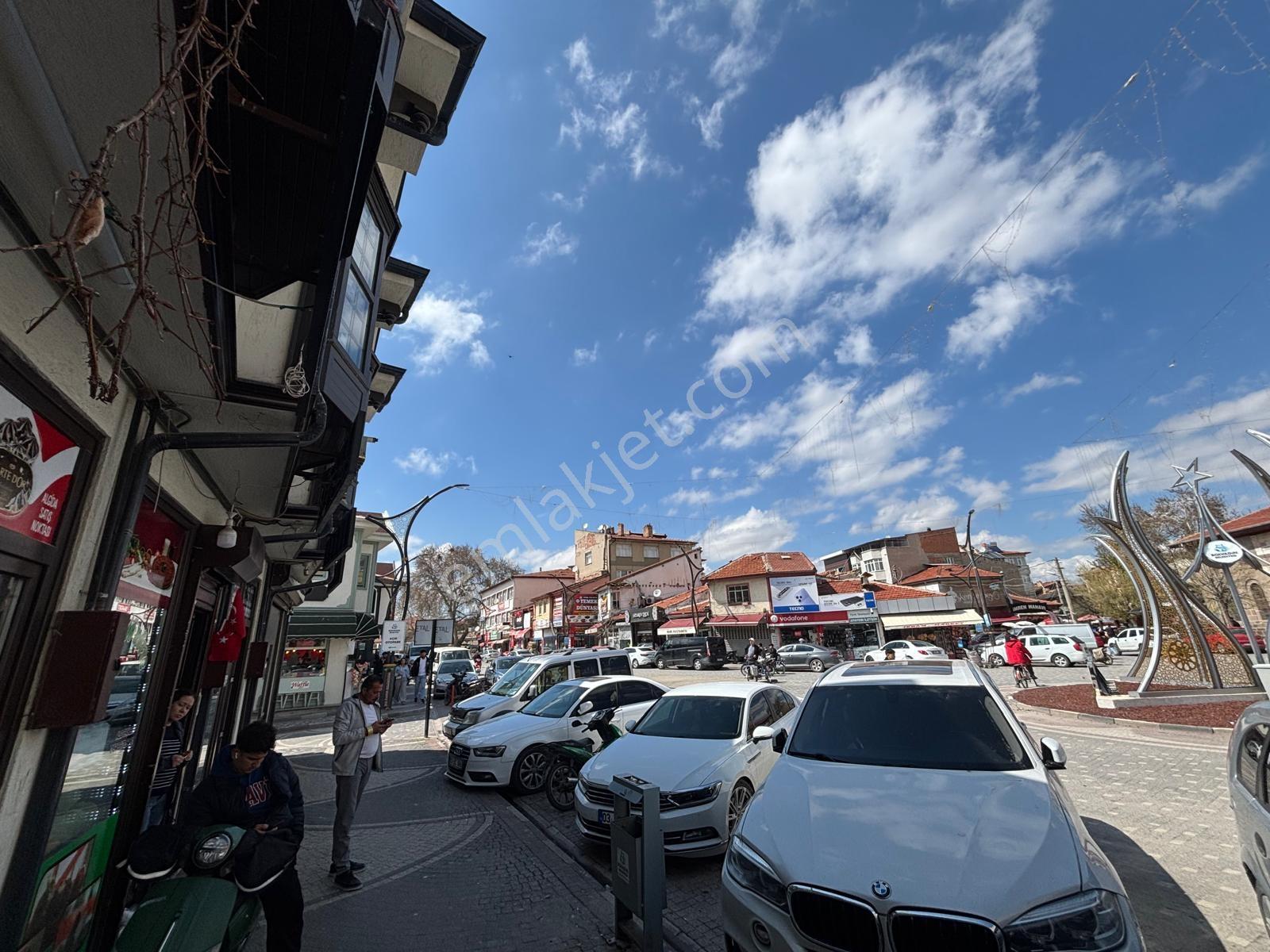Yaman'dan Bolvadin Çarşı Merkez 3 Adet 3 Katlı Satılık İş Yeri - Görsel 9