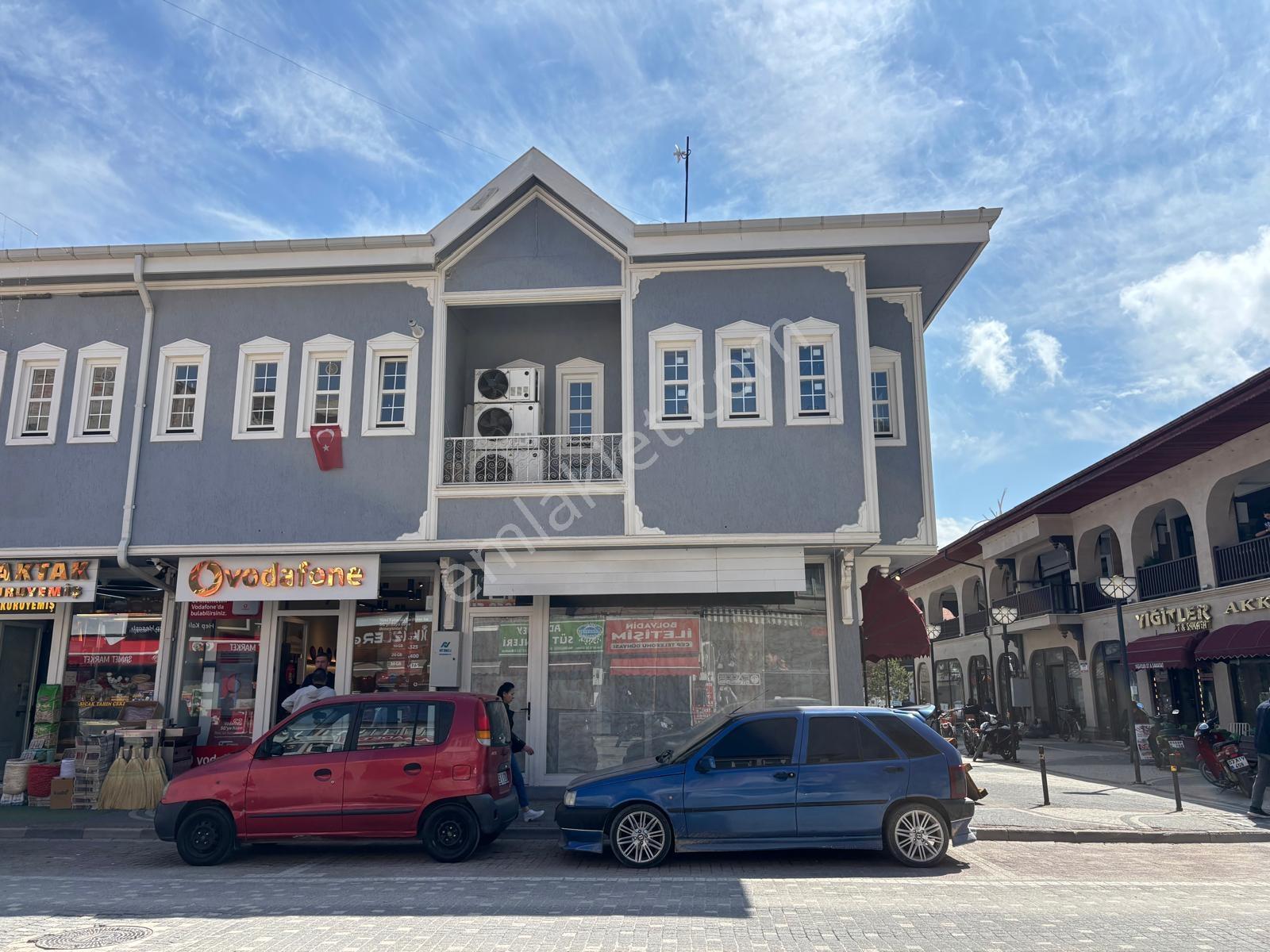 Yaman'dan Bolvadin Çarşı Merkez 3 Adet 3 Katlı Satılık İş Yeri - Görsel 2