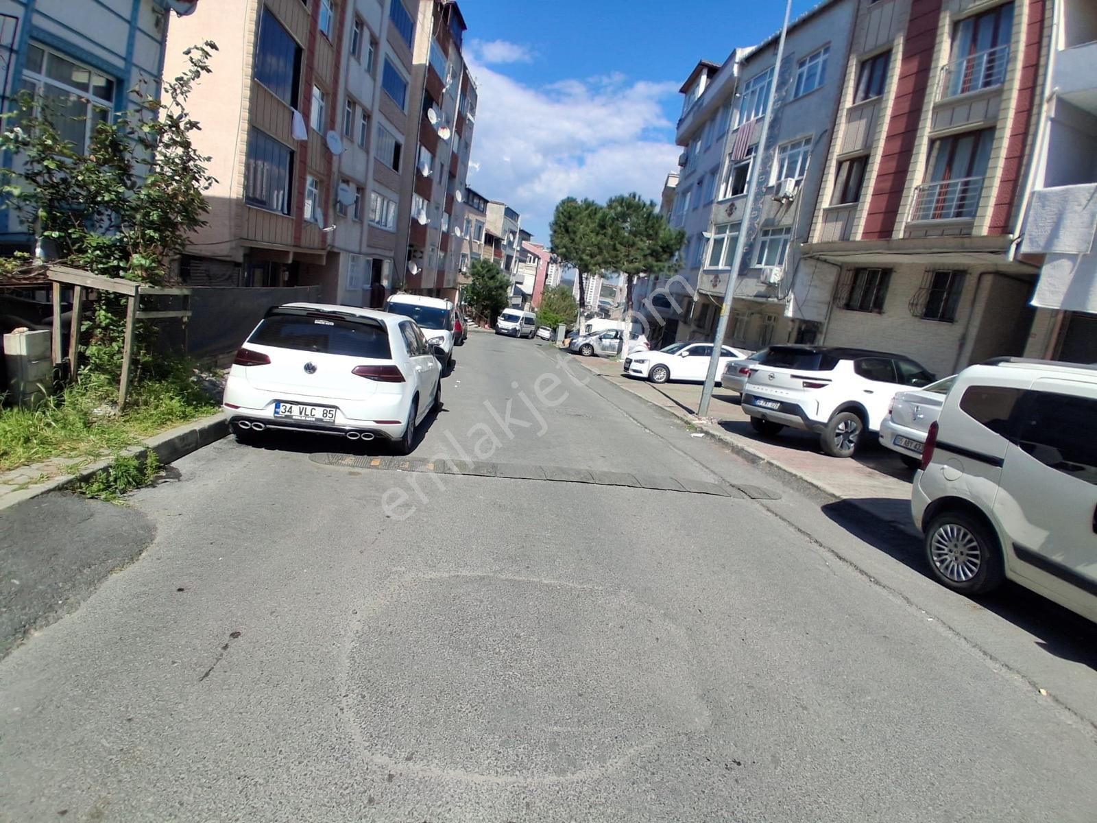Satılık Eyüp Akşemsettin Serhat Sokakta 2+2 Dubleks 140 M² - Görsel 13