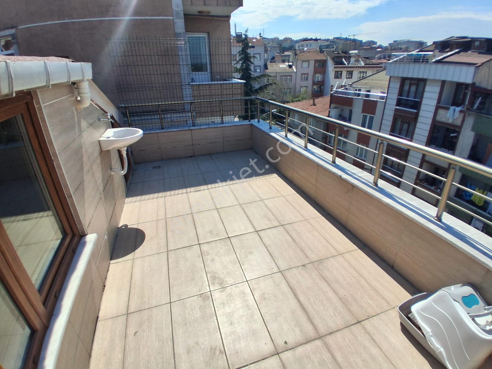 Satılık Eyüp Akşemsettin Serhat Sokakta 2+2 Dubleks 140 M² - Görsel 9
