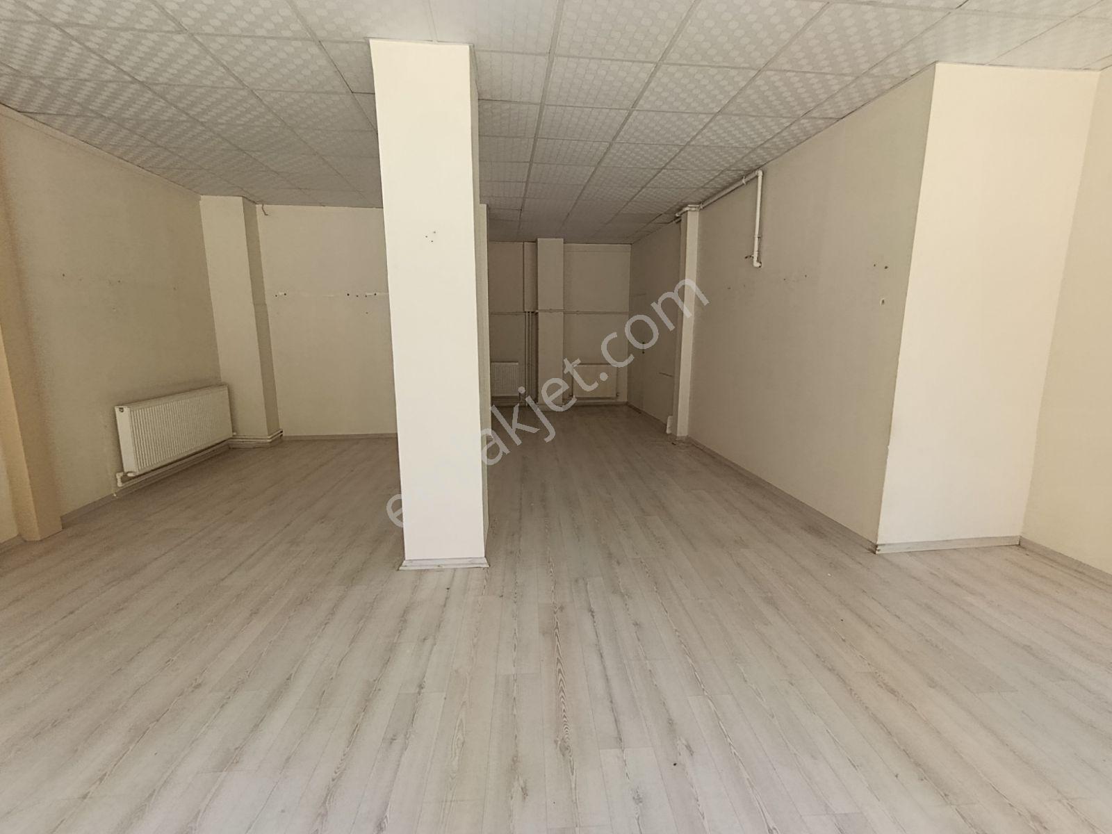 Mehmetçik Caddesi Üzerinde 70 M2 Köşe Dükkan - Görsel 11