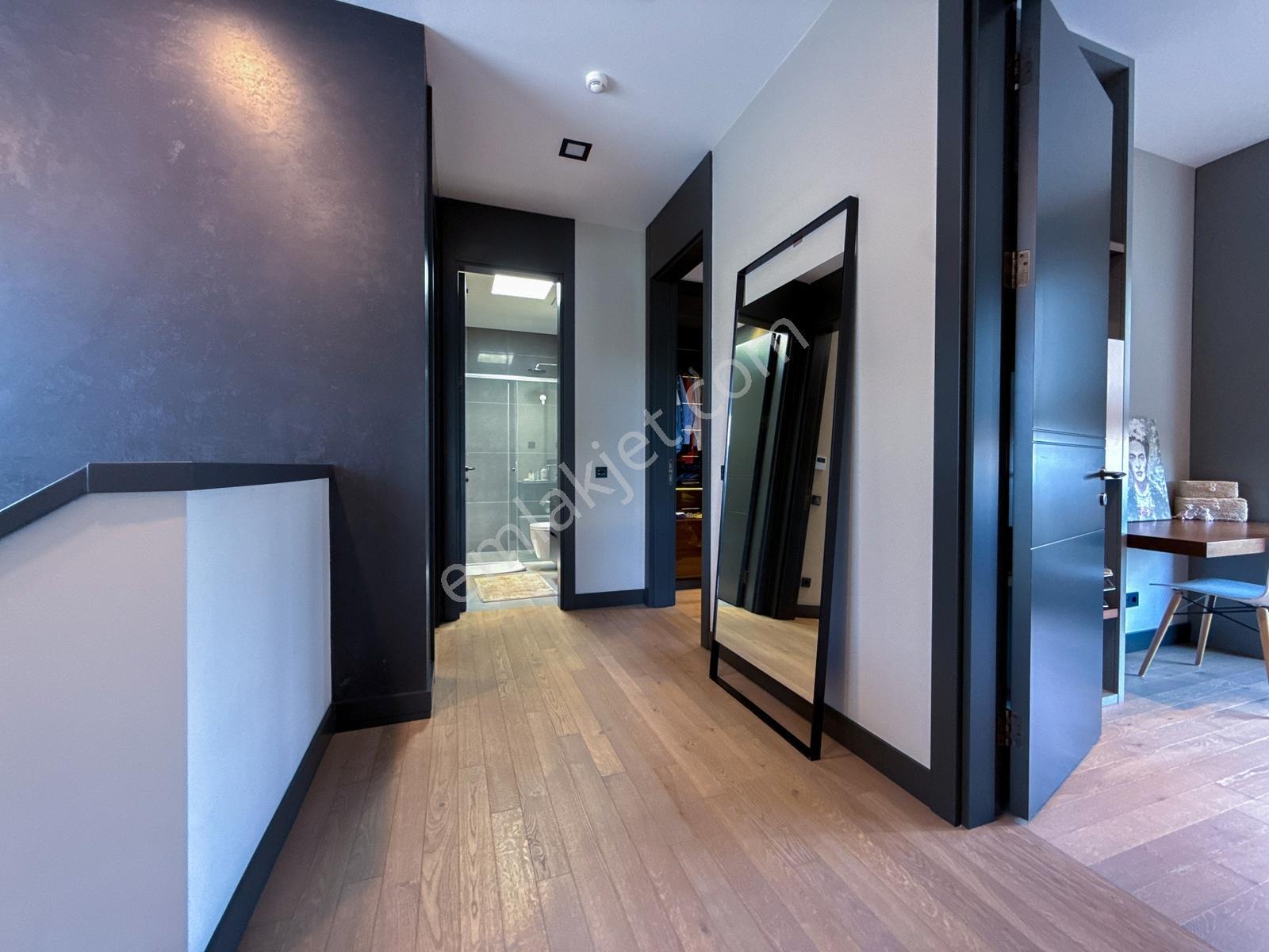 Mesa Nurol Yeşilyaka Da Özel Tasarım 5+1 Eşyalı Köşe Villa - Görsel 19