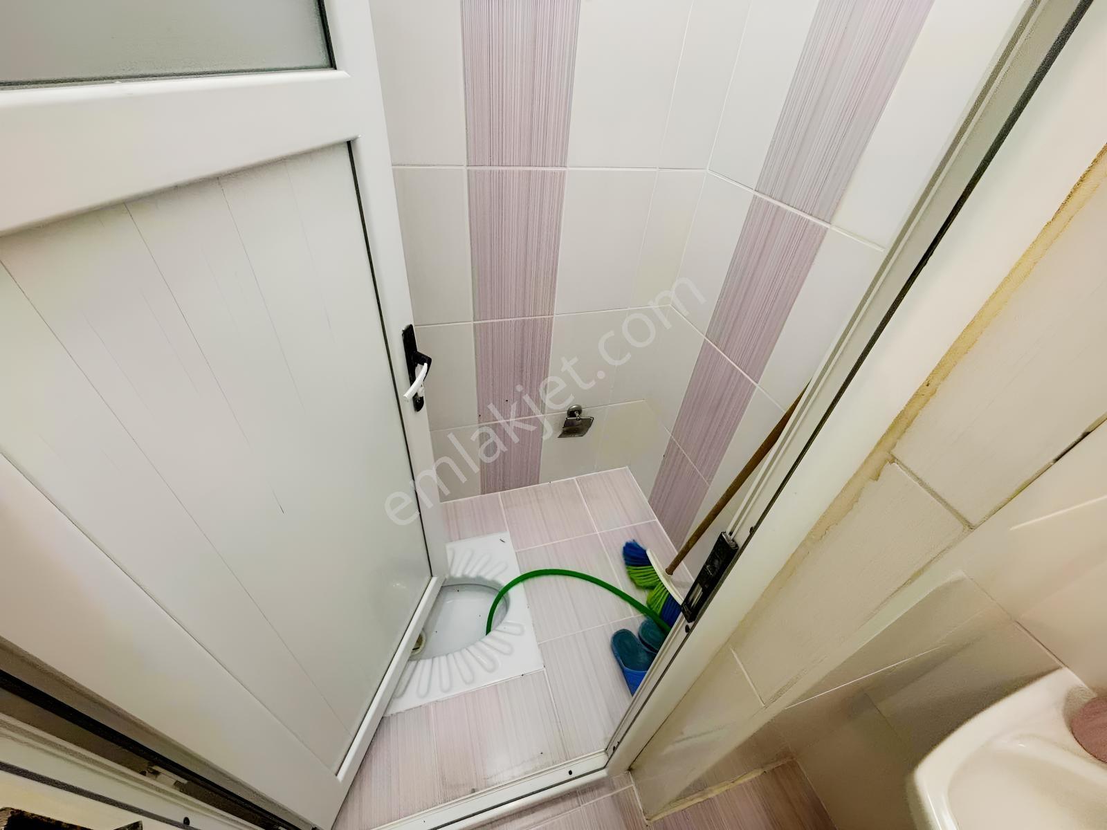 Mevlana Mah.de Kiralık Arakatta Mutfak Salon Ayrı 2+1 Daire - Görsel 10