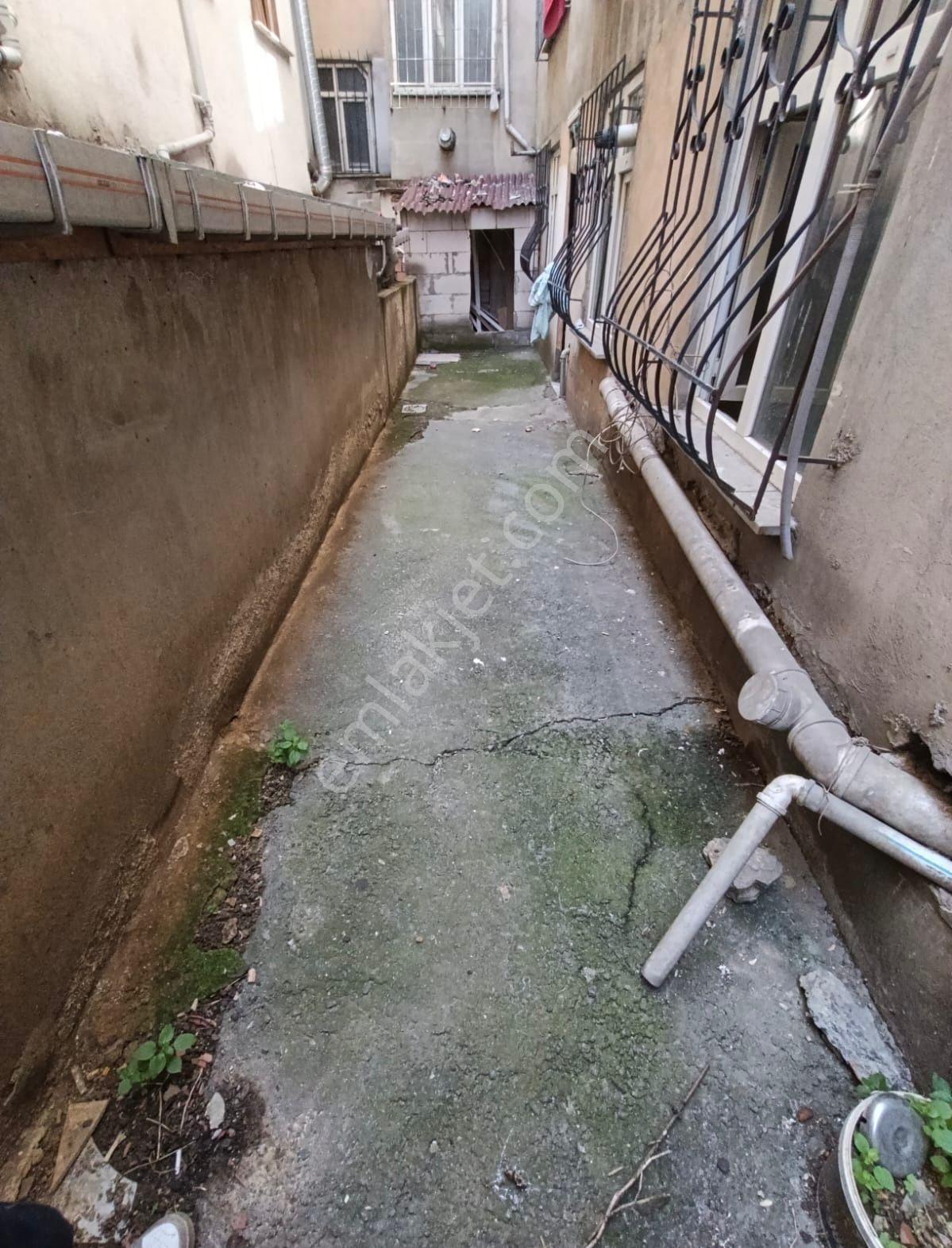Köprü Emlaktan Gazi Mh. 2+1 Net 90m2 Bağımsız Girişli Bahçe Katı - Görsel 18