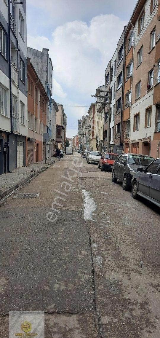 Fatih Mahallesinde Gaffar Okkan Caddesi Yakını Satılık 2+1 Eşyalı Daire - Görsel 15