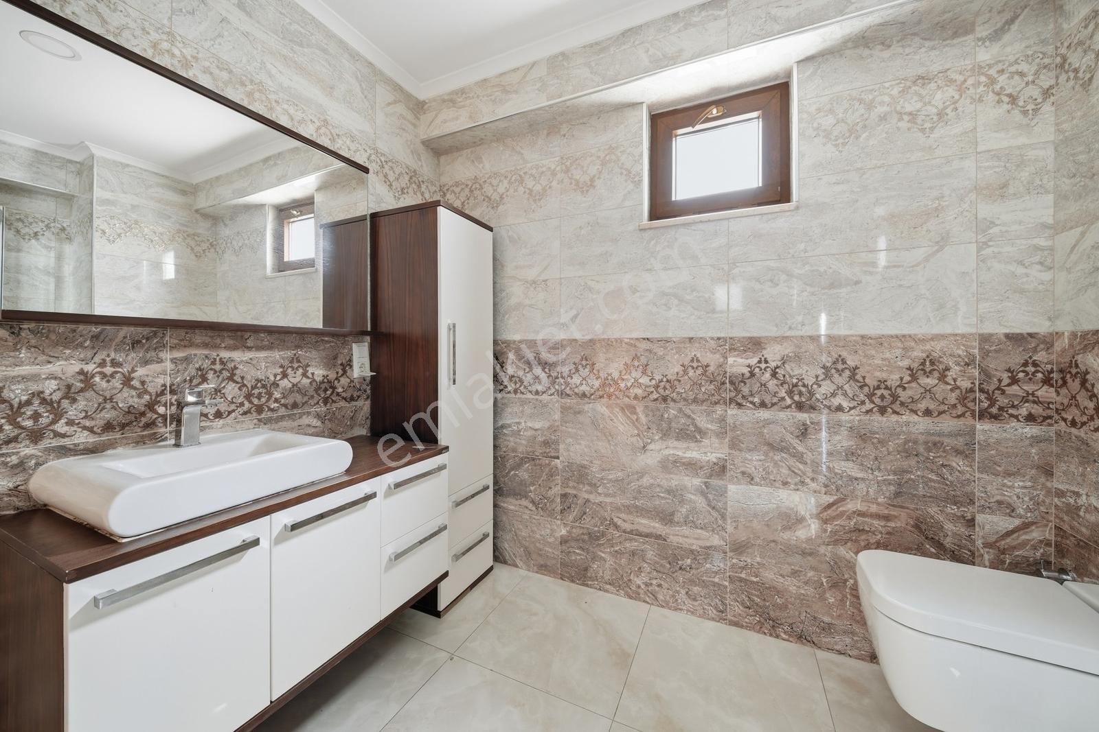 Vip Kurtköy Sitesi'nde 297m² Bireysel Bahçeli Kiralık 4+1 Villa - Görsel 28