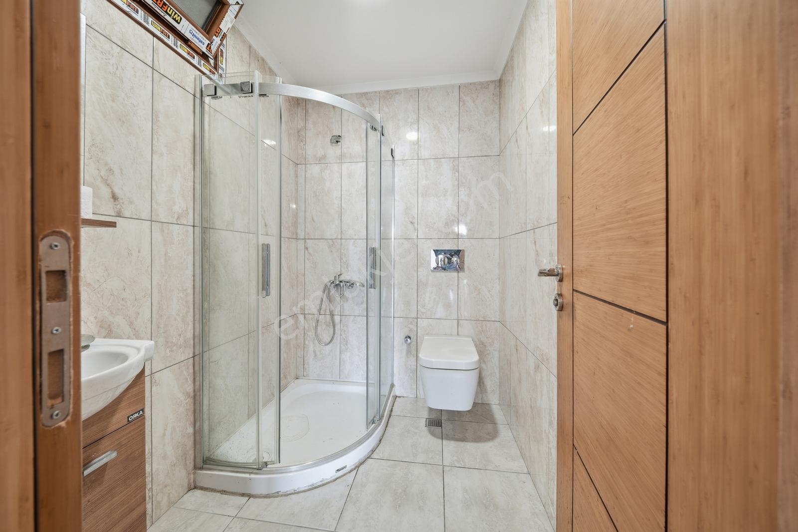 Vip Kurtköy Sitesi'nde 297m² Bireysel Bahçeli Kiralık 4+1 Villa - Görsel 14