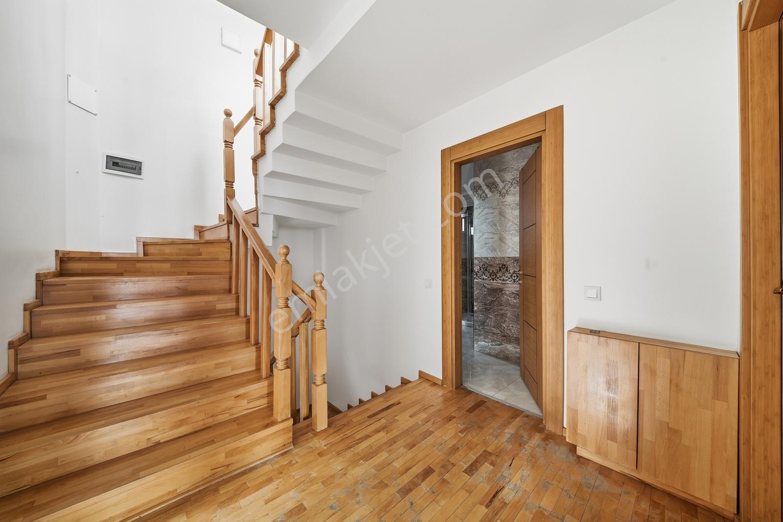 Vip Kurtköy Sitesi'nde 297m² Bireysel Bahçeli Kiralık 4+1 Villa - Görsel 25