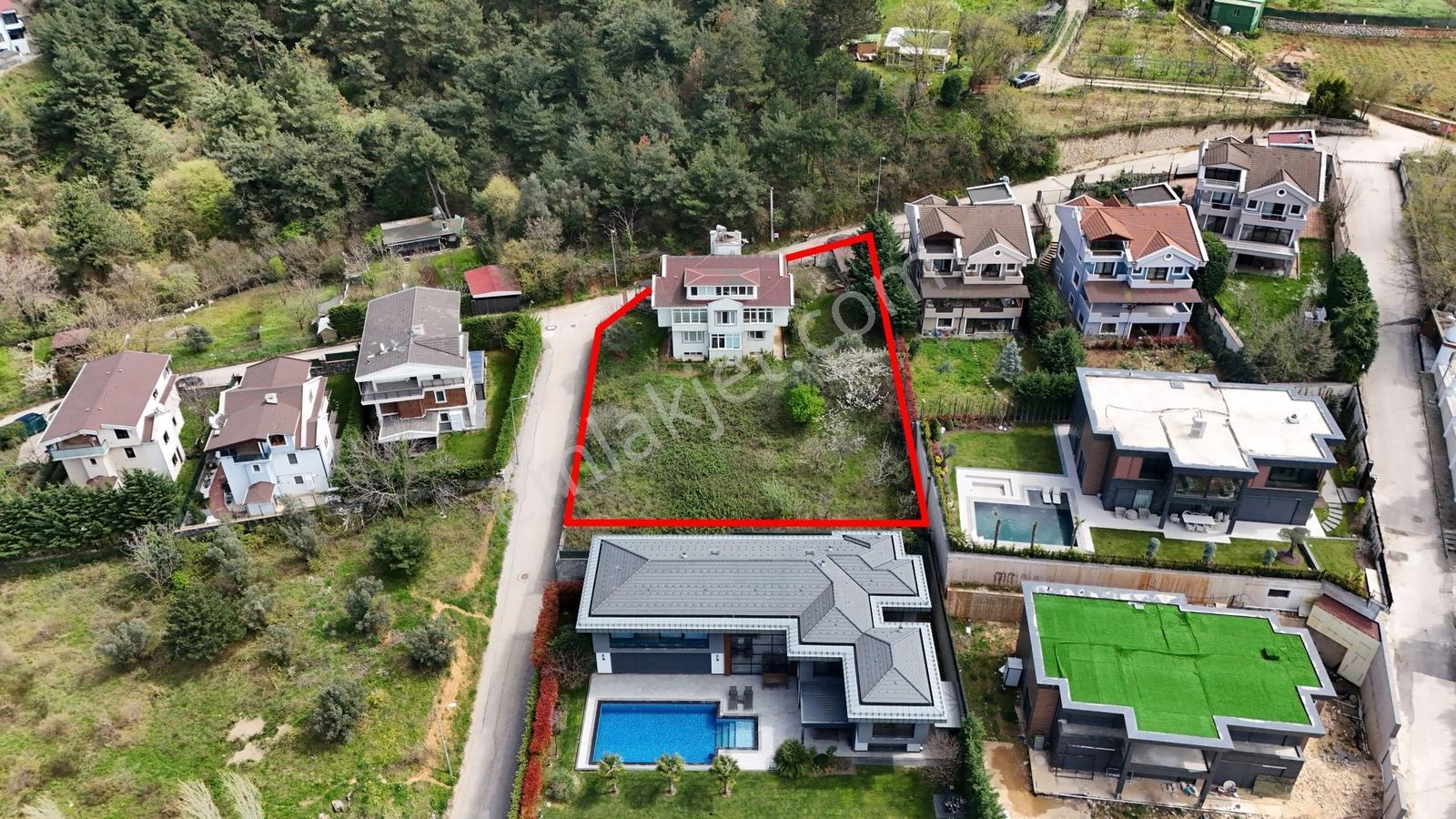 Bursa Doburcada 2 Parsel Üzerinde, 7+1 Villa Ve 750 M² Arsa - Görsel 21
