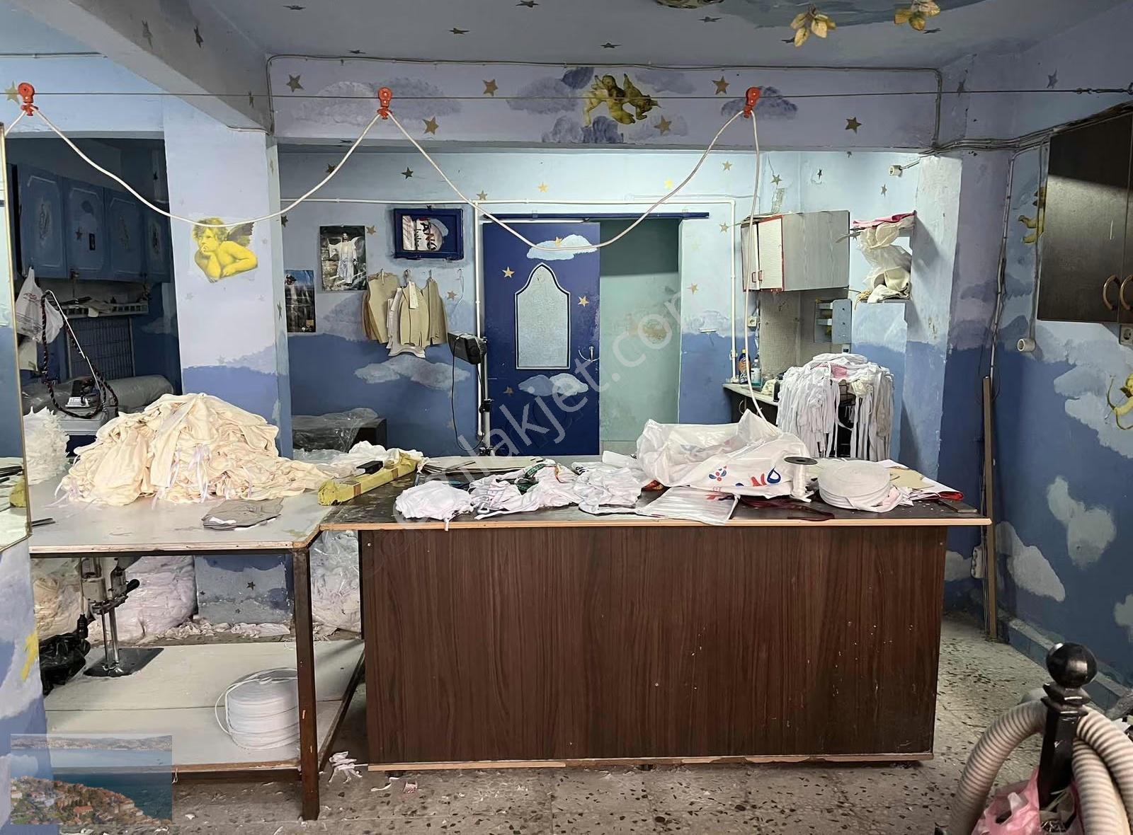 Kocamustafa Paşa 'da Merkezi Konumda 70 M2 Satılık Giriş Dükkan - Görsel 17