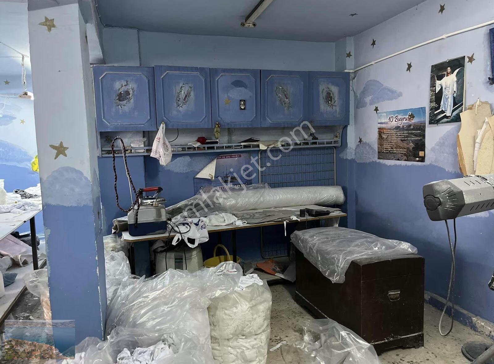 Kocamustafa Paşa 'da Merkezi Konumda 70 M2 Satılık Giriş Dükkan - Görsel 12