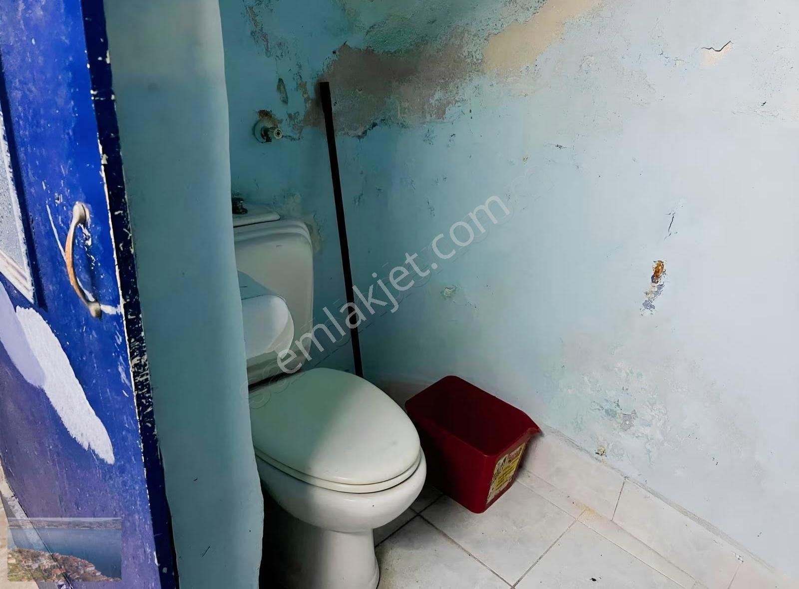Kocamustafa Paşa 'da Merkezi Konumda 70 M2 Satılık Giriş Dükkan - Görsel 8