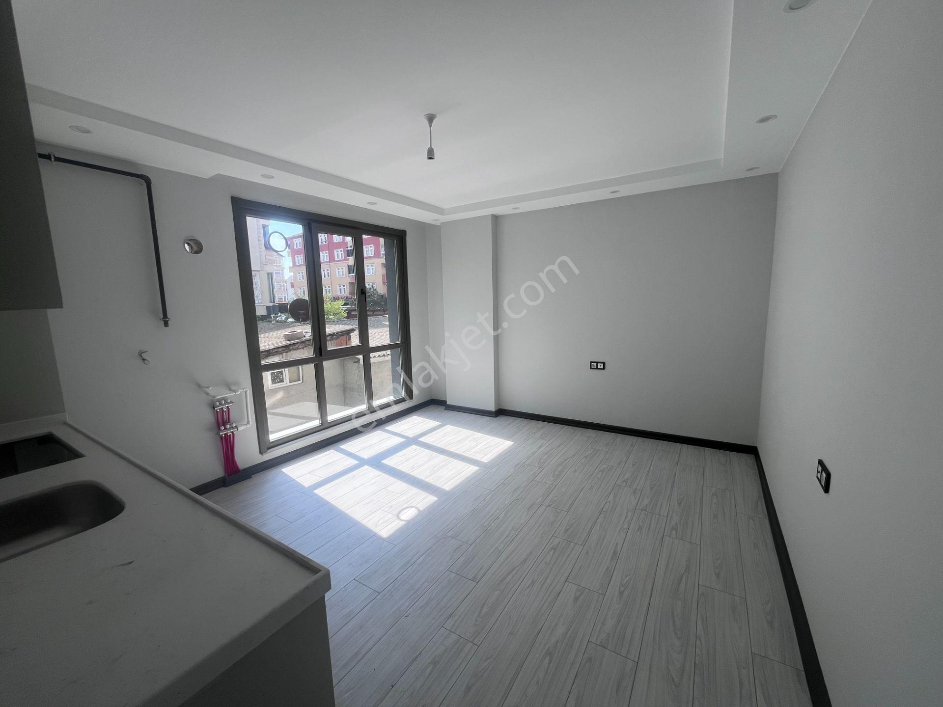 Remax Land'den Şehir Merkezinde Satılık 1+1 Lüks Daire - Görsel 2