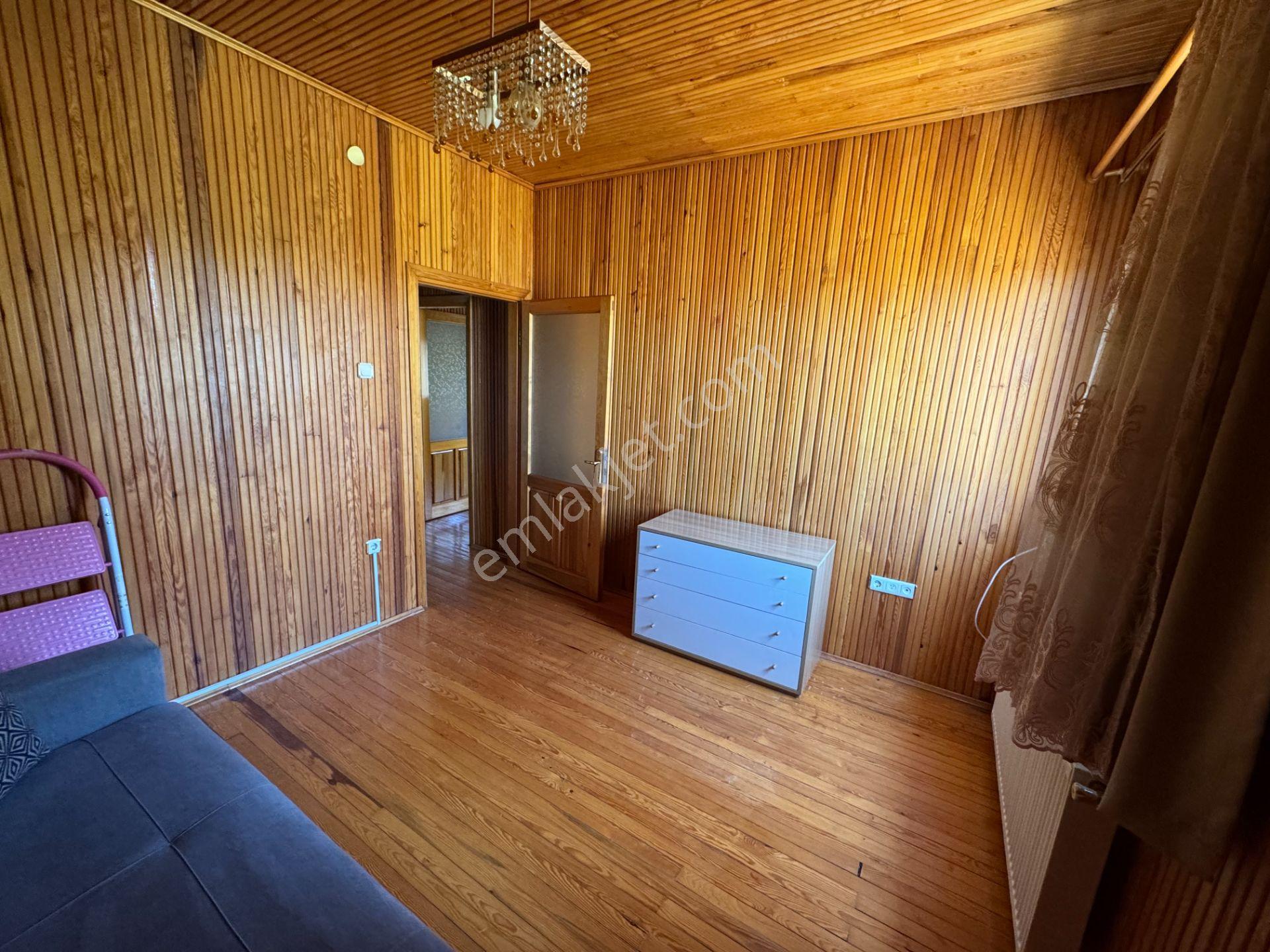 Kırkpınar’da Site İçinde Eşyalı Ve Mobilyalı Yıllık Kiralık Villa - Görsel 25
