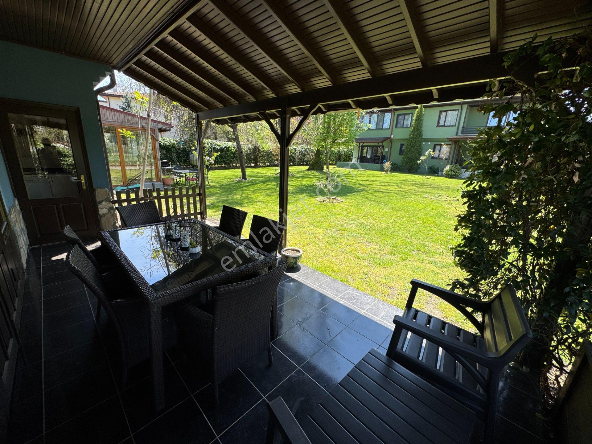 Kırkpınar’da Site İçinde Eşyalı Ve Mobilyalı Yıllık Kiralık Villa - Görsel 9