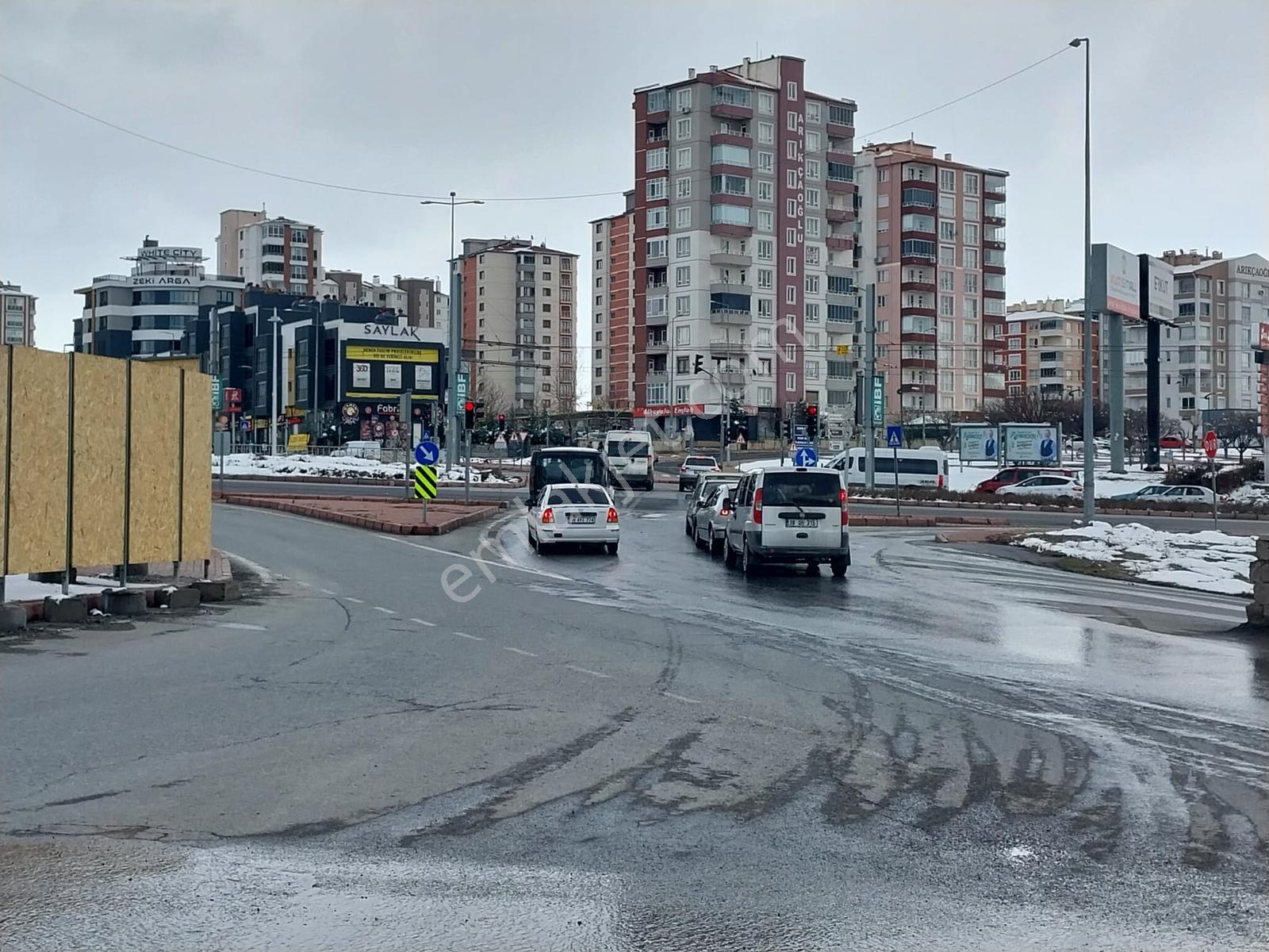 Cırgalan Gesi Kavşağı Kiralık 390 M² Hangar - Görsel 7