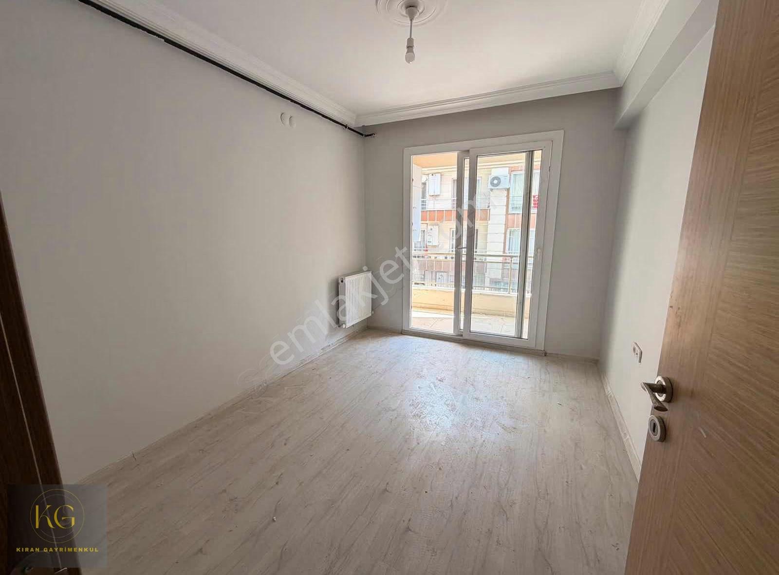 Kıran Gayrimenkul'den Muradiyede2+1 Kiralık Daire | Kapalı M - Görsel 12