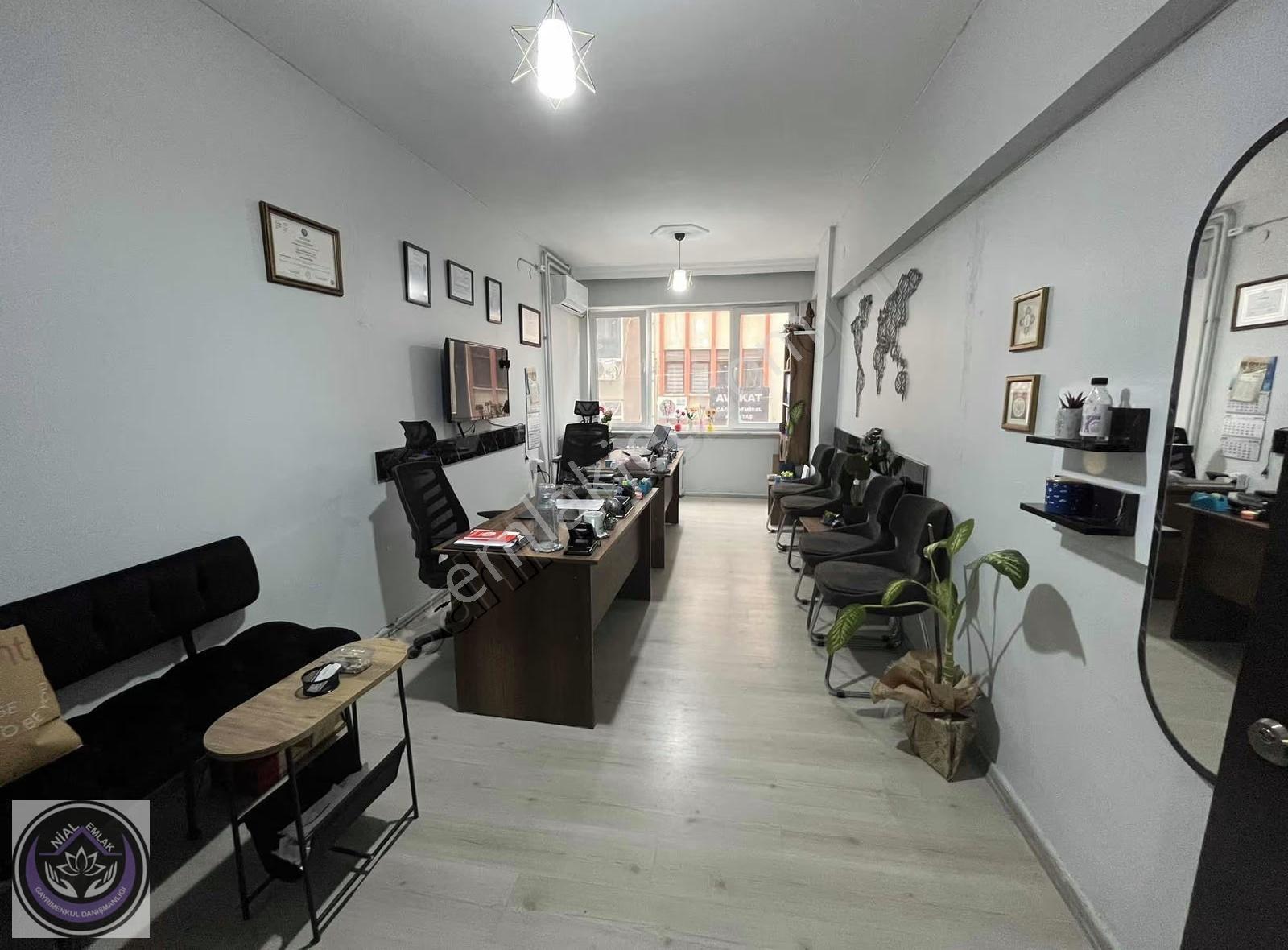 Balıkesir Karesi Valilik Karşısı Kiracılı Satılık Ofis