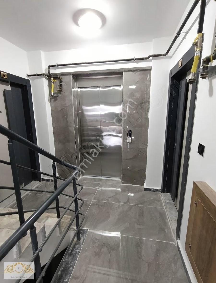Emlak Centerden Arakat 3+1full Donanımlı Daire - Görsel 18