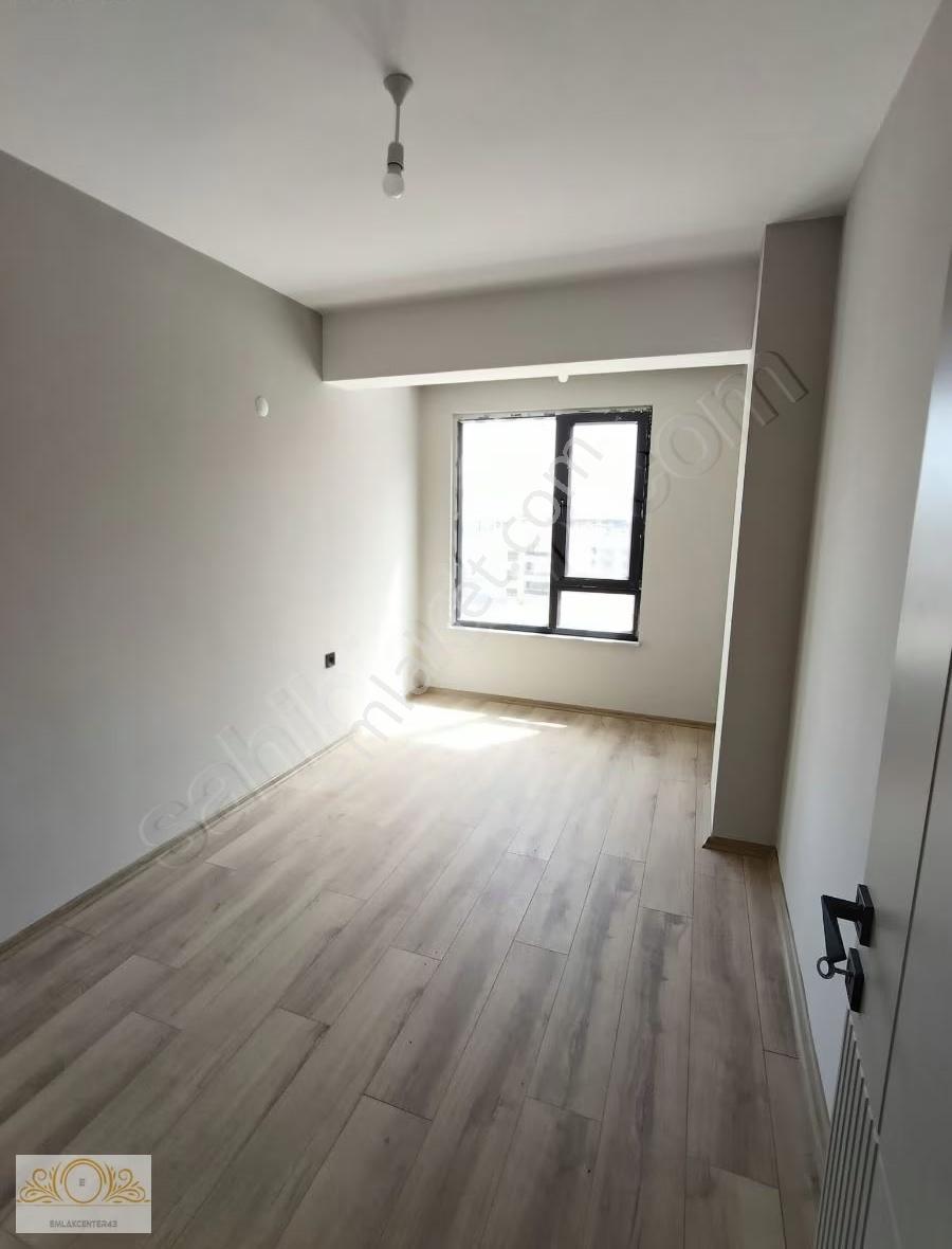 Emlak Centerden Arakat 3+1full Donanımlı Daire - Görsel 24
