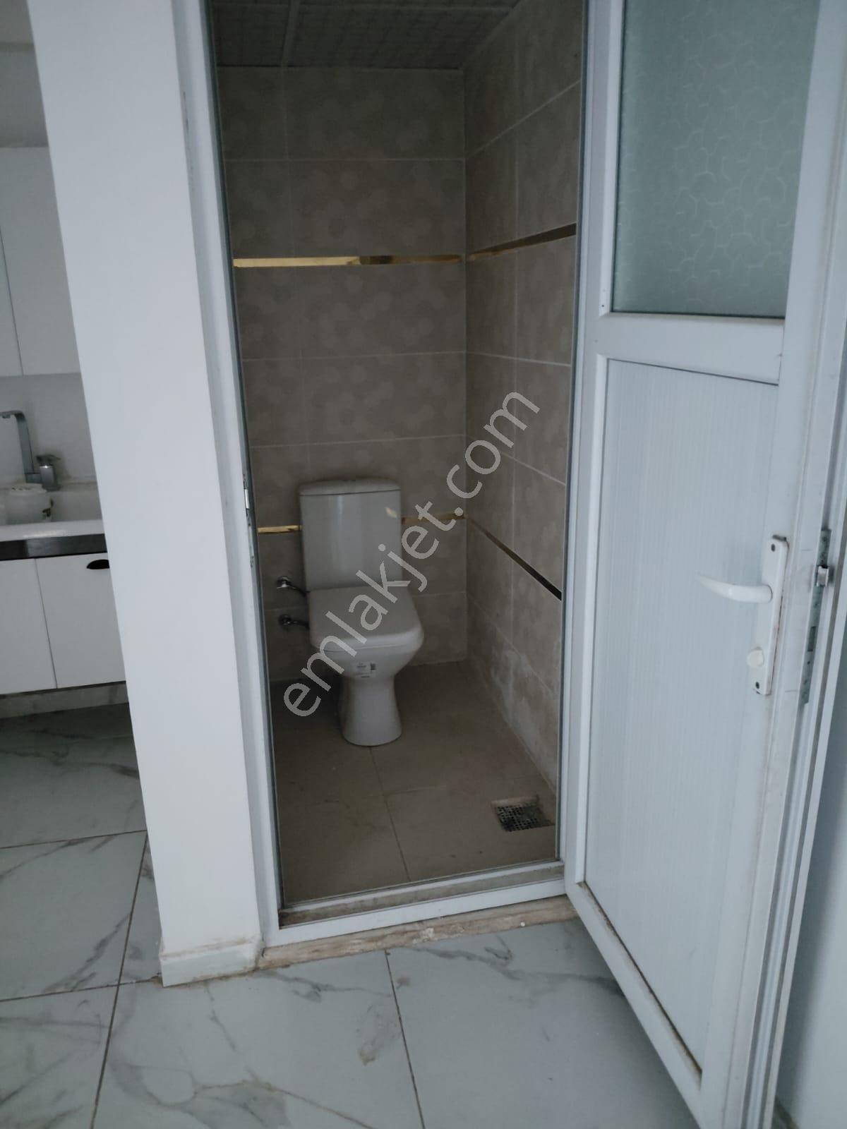 Tokat Niksar'da Adalet Gold Group Emlak'tan Kiralık Dükkan 100 M2 Eski Hastane Yolunda Uygun Fiyata - Görsel 4