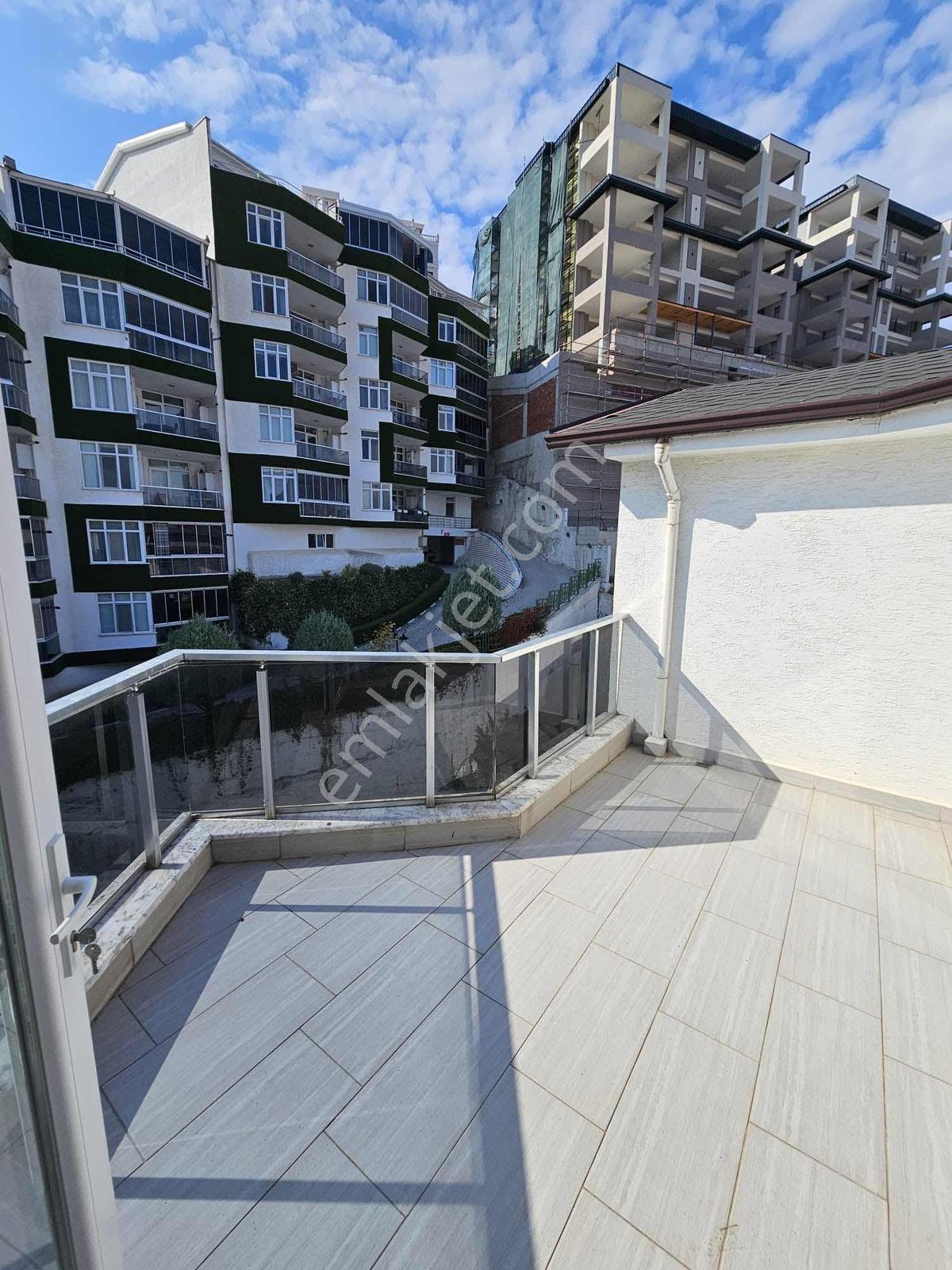 Mudanya Falez Evlerinde Deniz Manzaralı Dubleks - Görsel 30