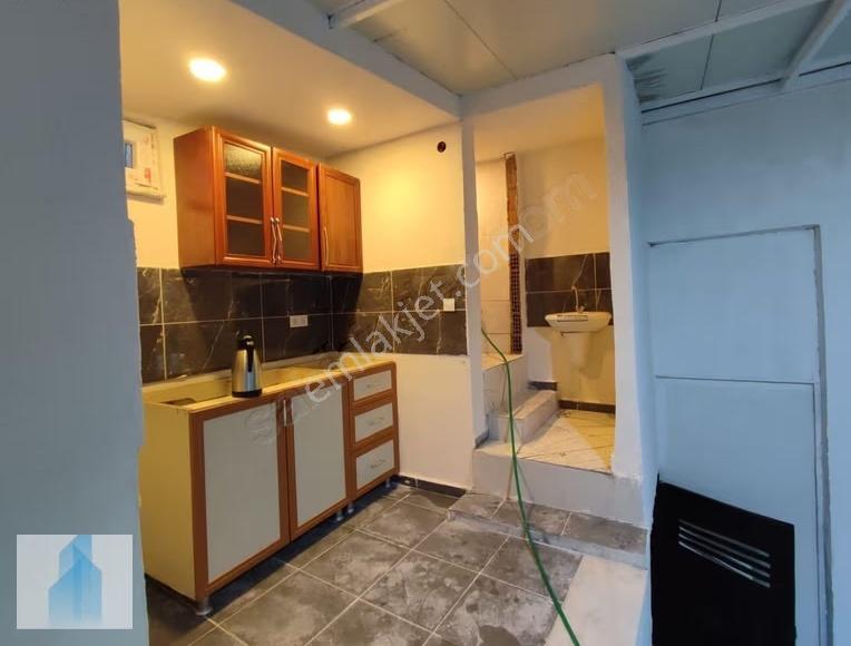 Bağcılar Merkez Mahallesi De Kiralık 550 M² Dükkan - Görsel 16