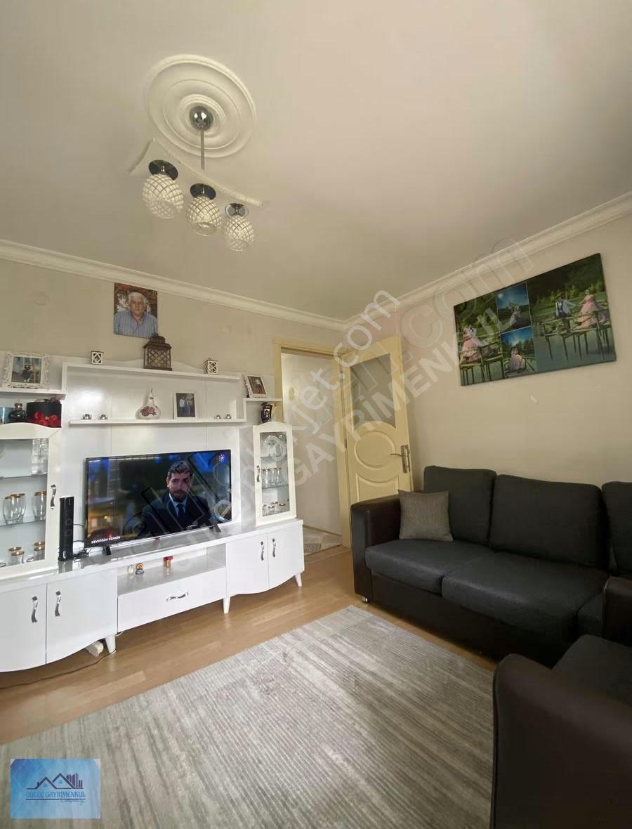 Menderes Merkezde 2+1 Satılık Daire