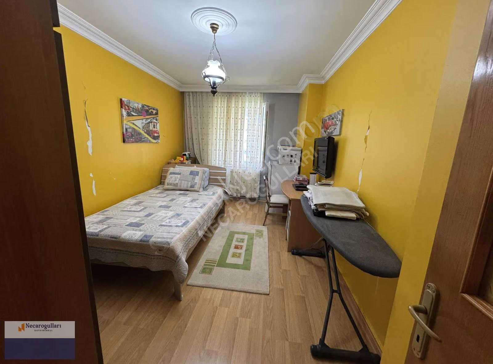 Necaroğullarından Diçlekent Caddesi İş Bankası Yanı 3+1 Daire - Görsel 16