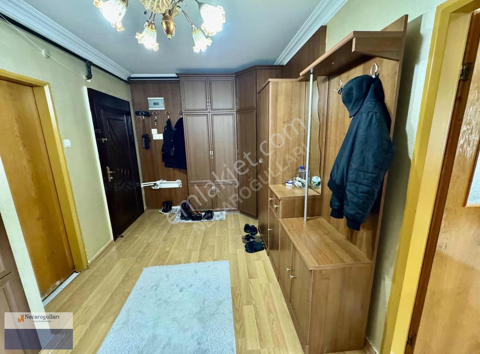 Necaroğullarından Diçlekent Caddesi İş Bankası Yanı 3+1 Daire - Görsel 6