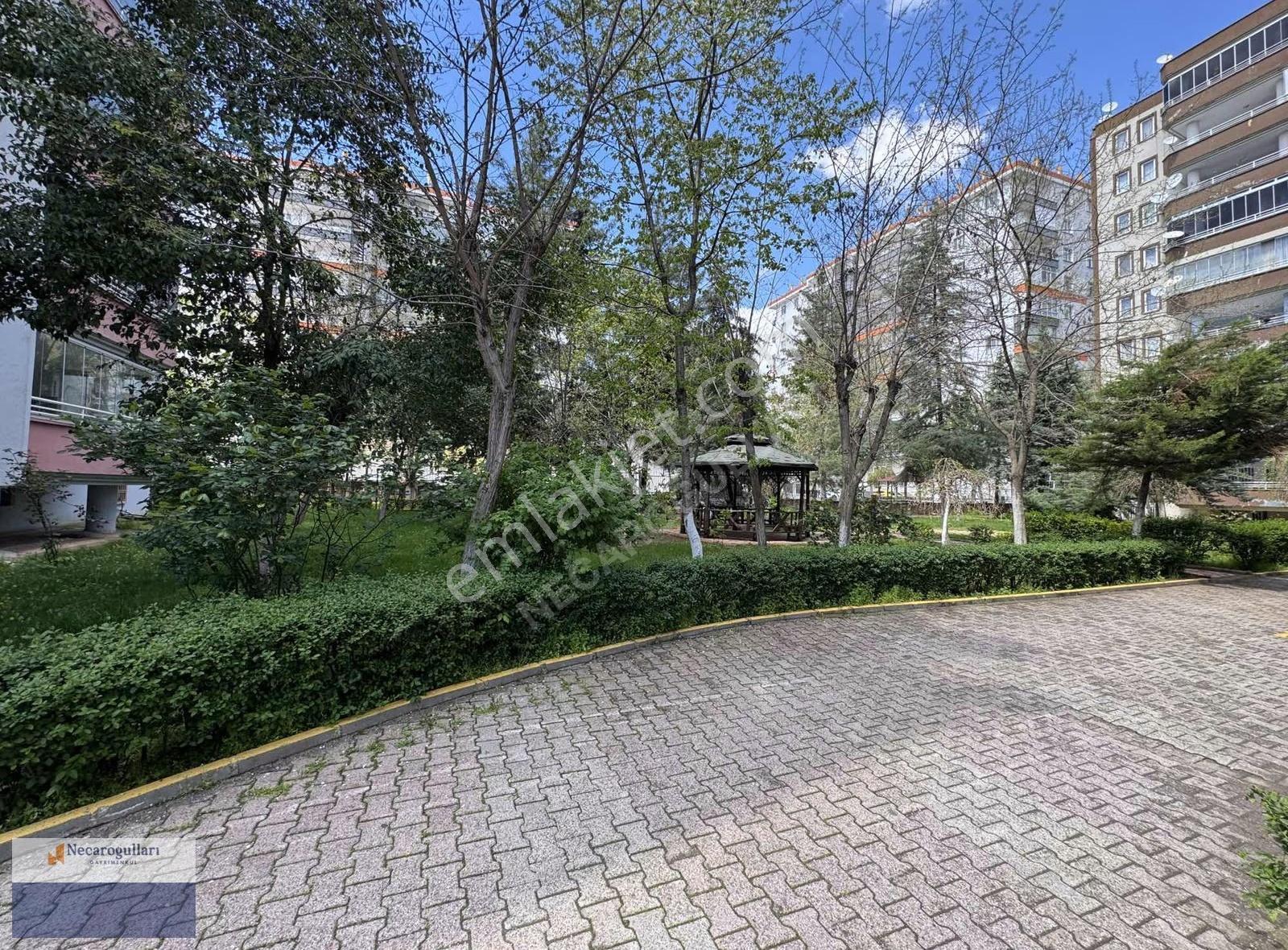 Necaroğullarından Diçlekent Caddesi İş Bankası Yanı 3+1 Daire - Görsel 20