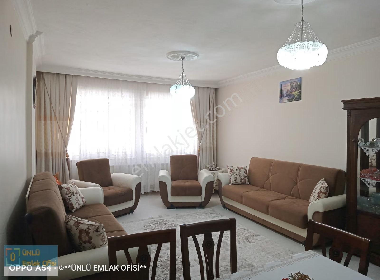 Ünlü Emlaktan Salıpazarı Yürüyüşyolu Mevkiinde Satılık 3+1 Daire - Görsel 26