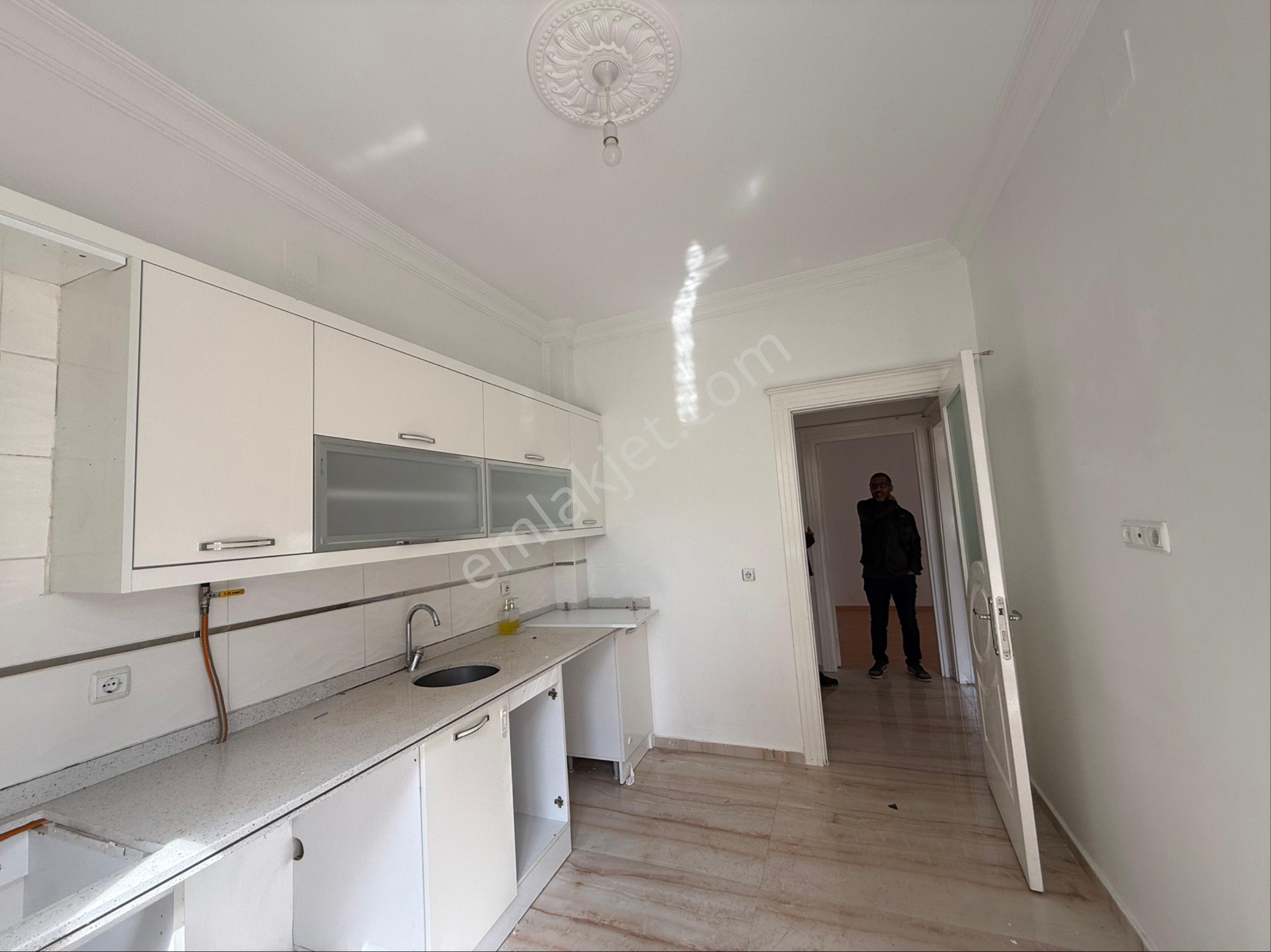 Yeditepe Erdem Koleji Yakını Site İçrrisinde Satılık 2+1 Daire - Görsel 7