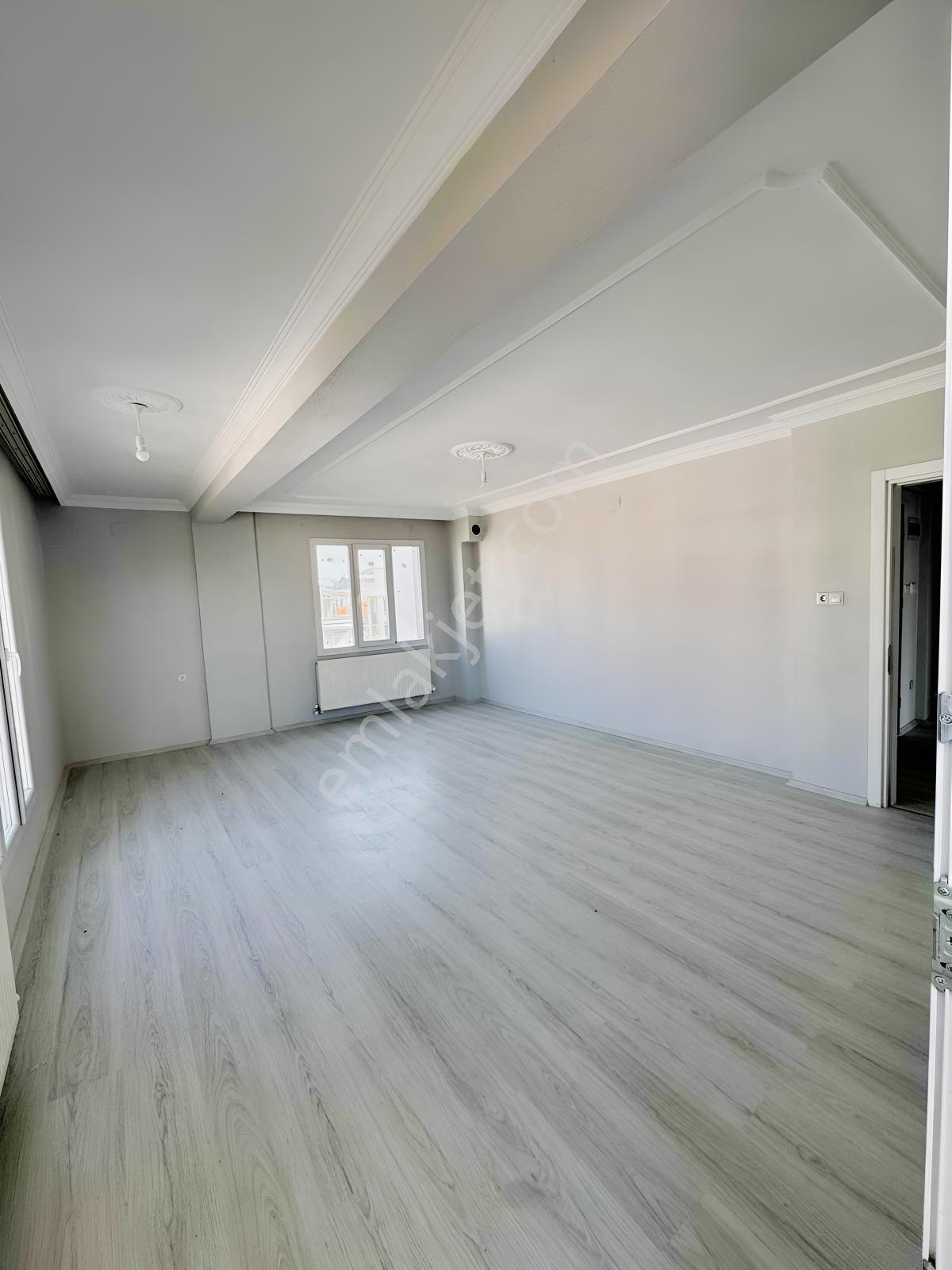 Hürriyet Mahallesi Evim Eczanesi Yakını 3+1 Kiralık Daire - Görsel 4