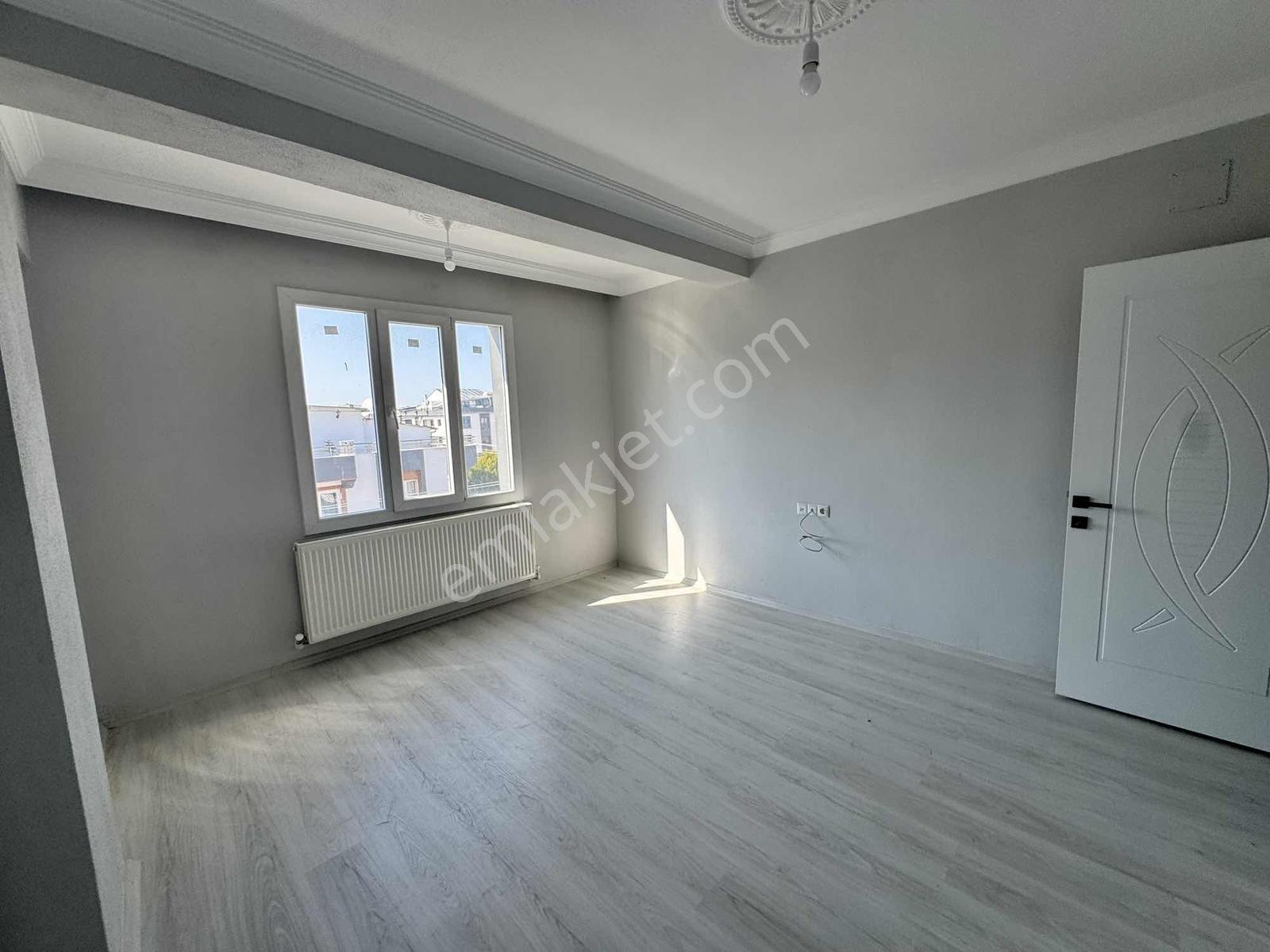 Hürriyet Mahallesi Evim Eczanesi Yakını 3+1 Kiralık Daire - Görsel 7