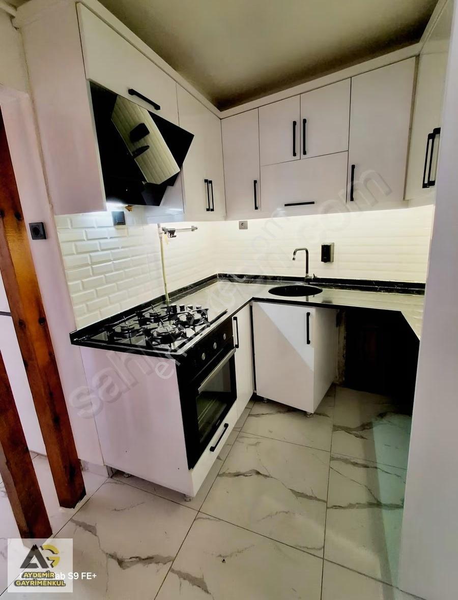 Namazgah Caddesi Üzerinde Satılık 2+1 Daire - Görsel 6
