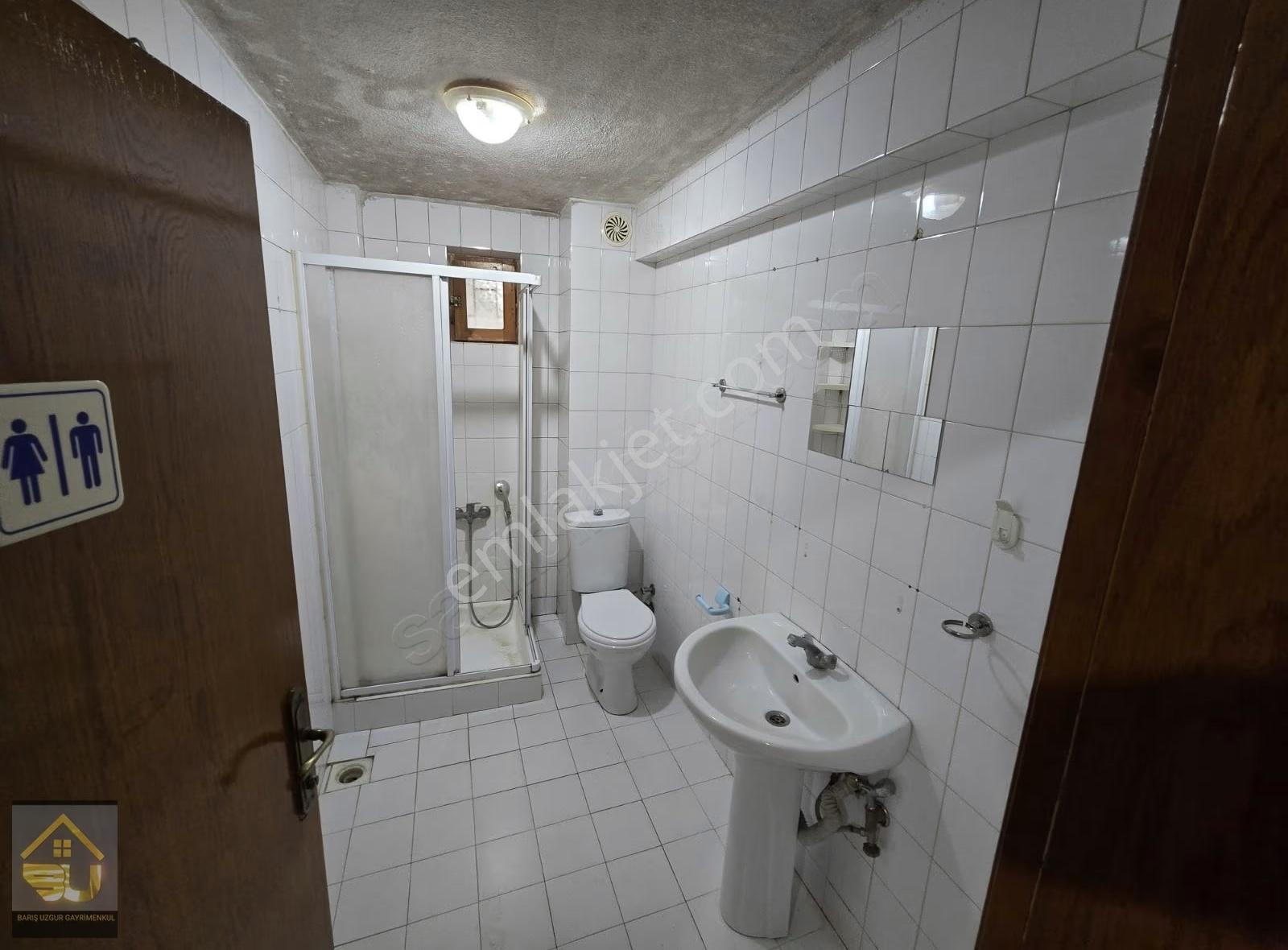 Bayraklı Sokak 2+1 Kiralık Daire - Görsel 19