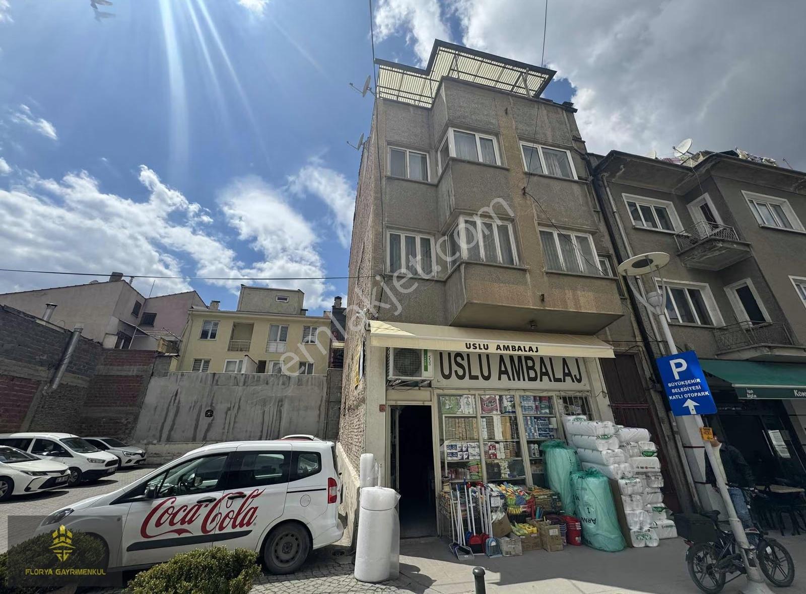 Çarşı Merkezde Mükemmel Konumda Yatırıma Uygun 2+1 Daire