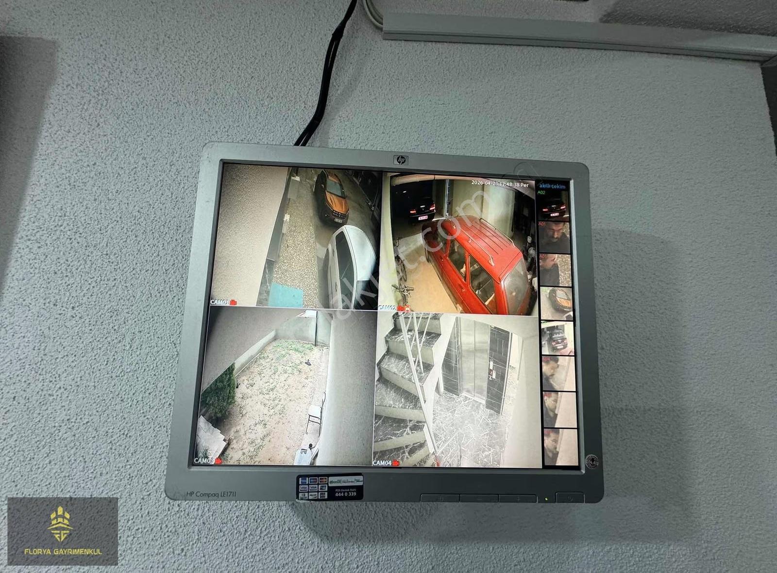 Tramvay Yakını Sıfır Ayarında Cam Balkonlu Ara Kat Daire - Görsel 5