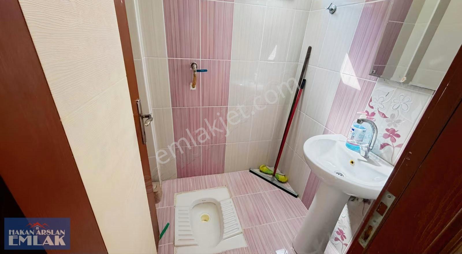Cadde Üzeri Geniş Masrafsız Satılık 3+1 Daire - Görsel 28