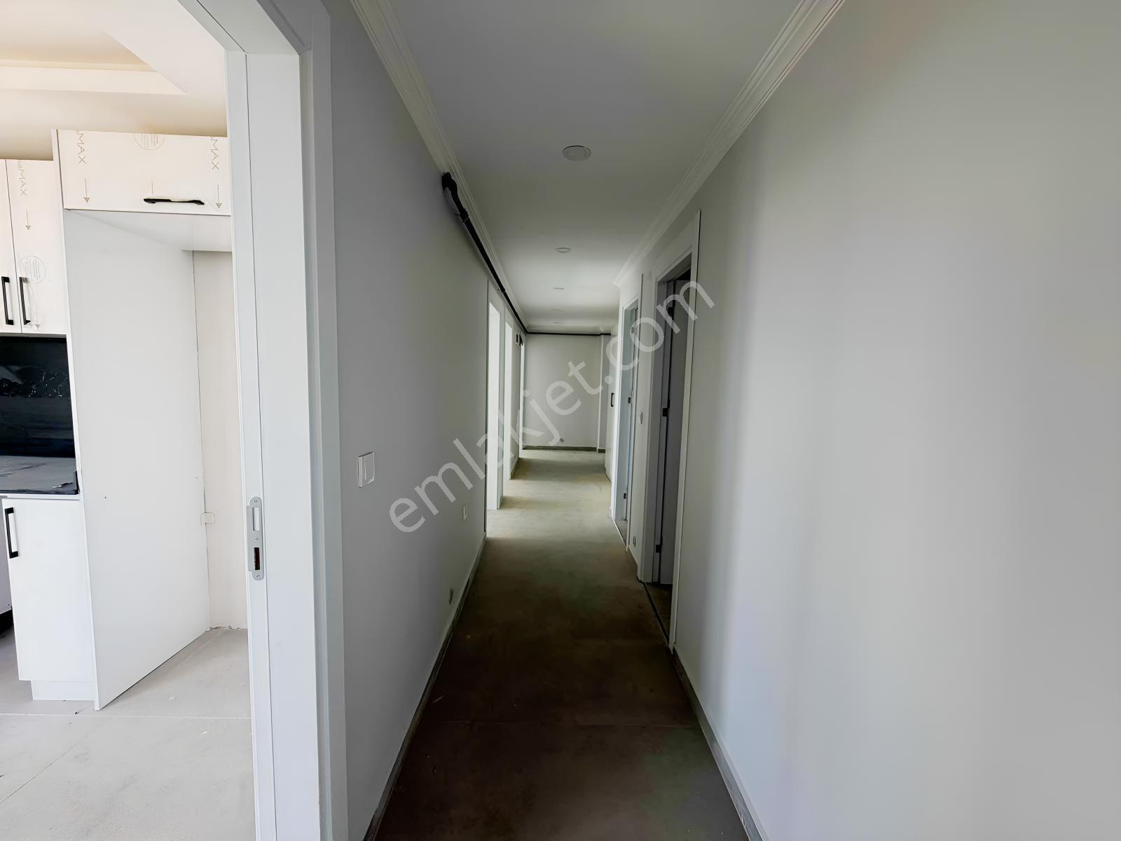 Barış Mahallesinde Satılık Deniz Manzaralı 3+1 Daire - Görsel 18