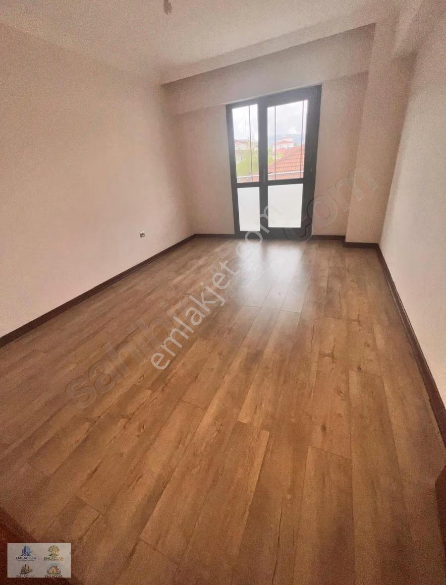 Yeni Mahallede Geniş Ve Ferah Aile Yaşam Dairemiz Kiralıktır. - Görsel 16