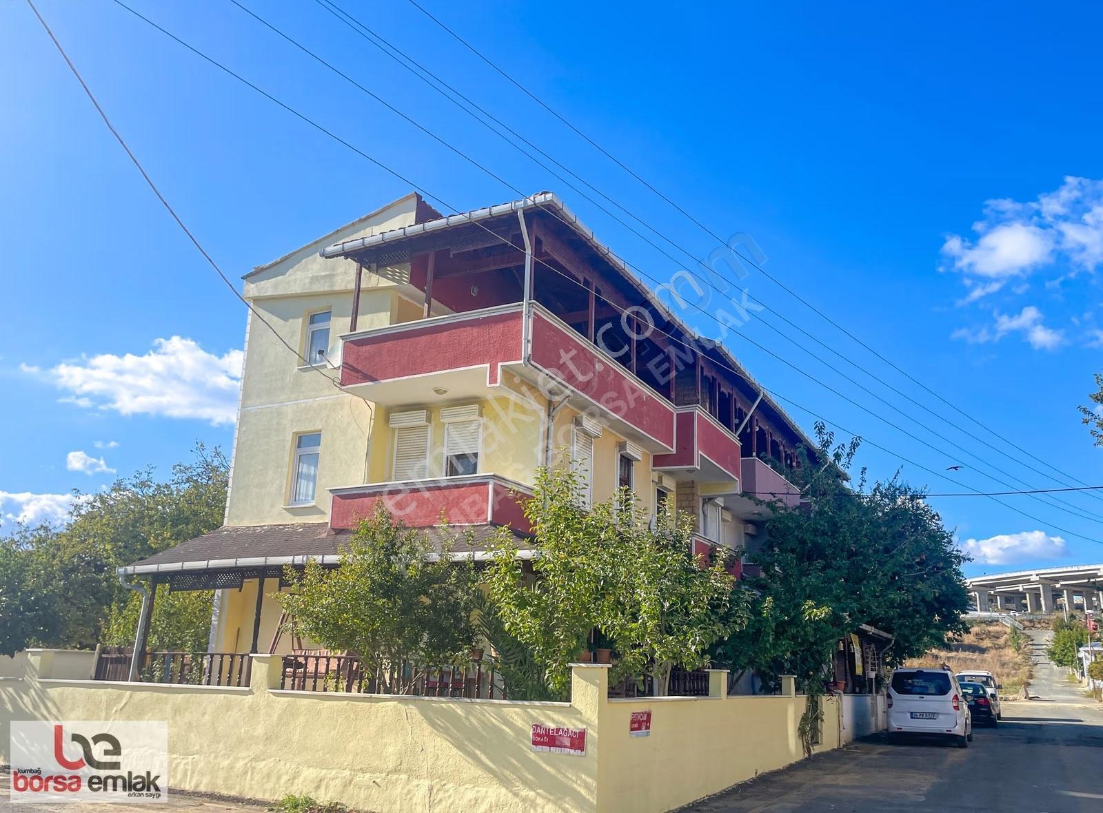 Kumbağ Denize Yakın Bahçeli İskanlı Satılık Tripleks 4+1 Villa - Görsel 9